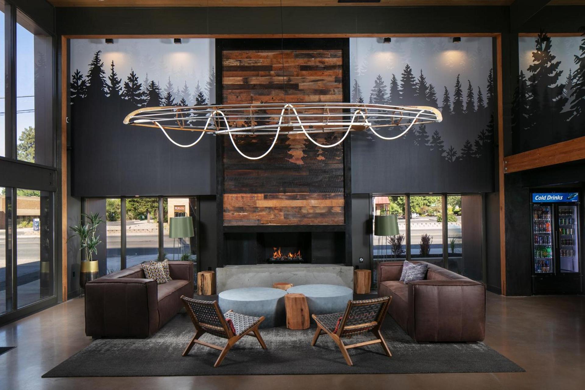 Waypoint Hotel photo 2