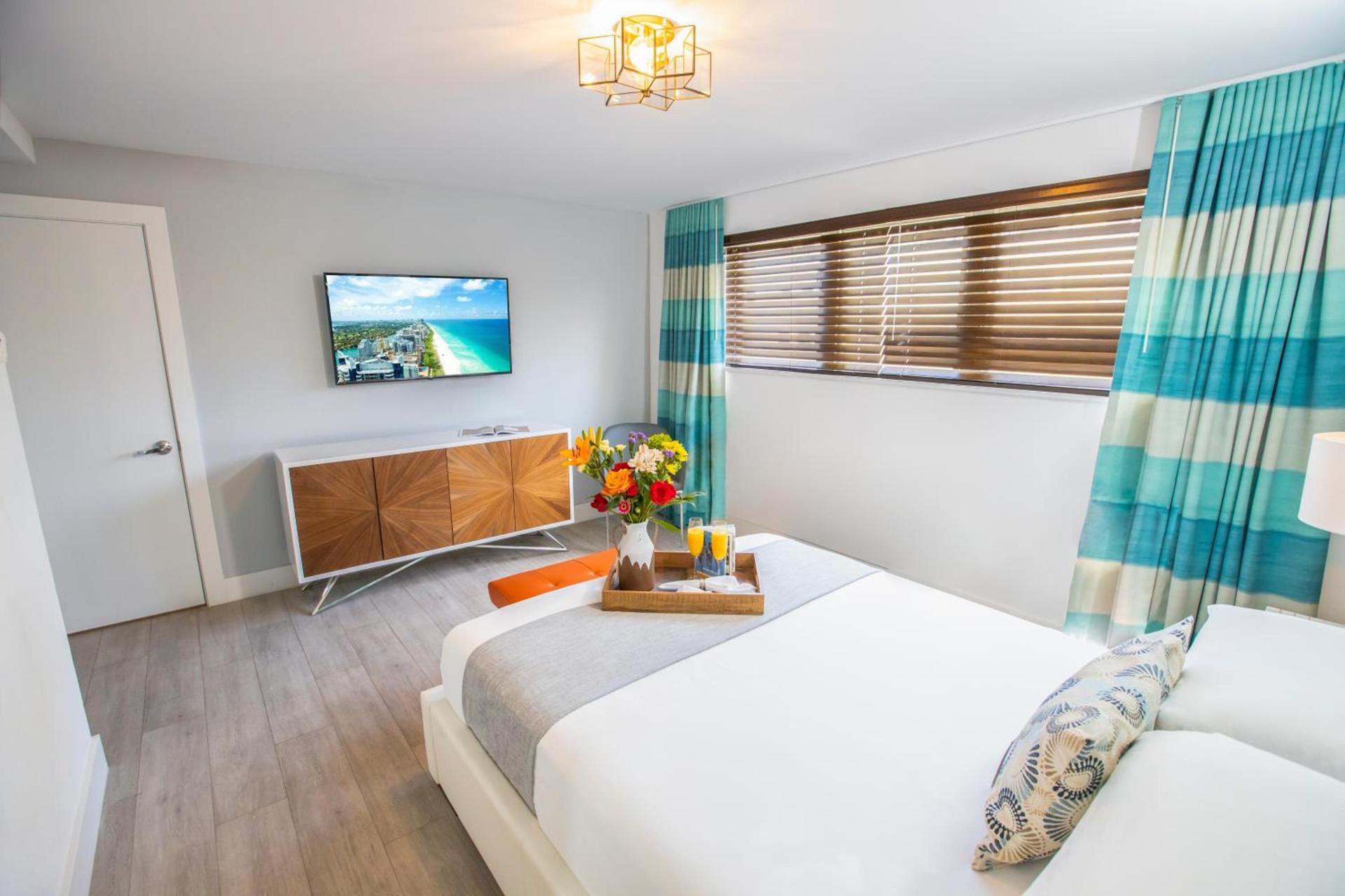 Waterside Hotel and Suites photo 9