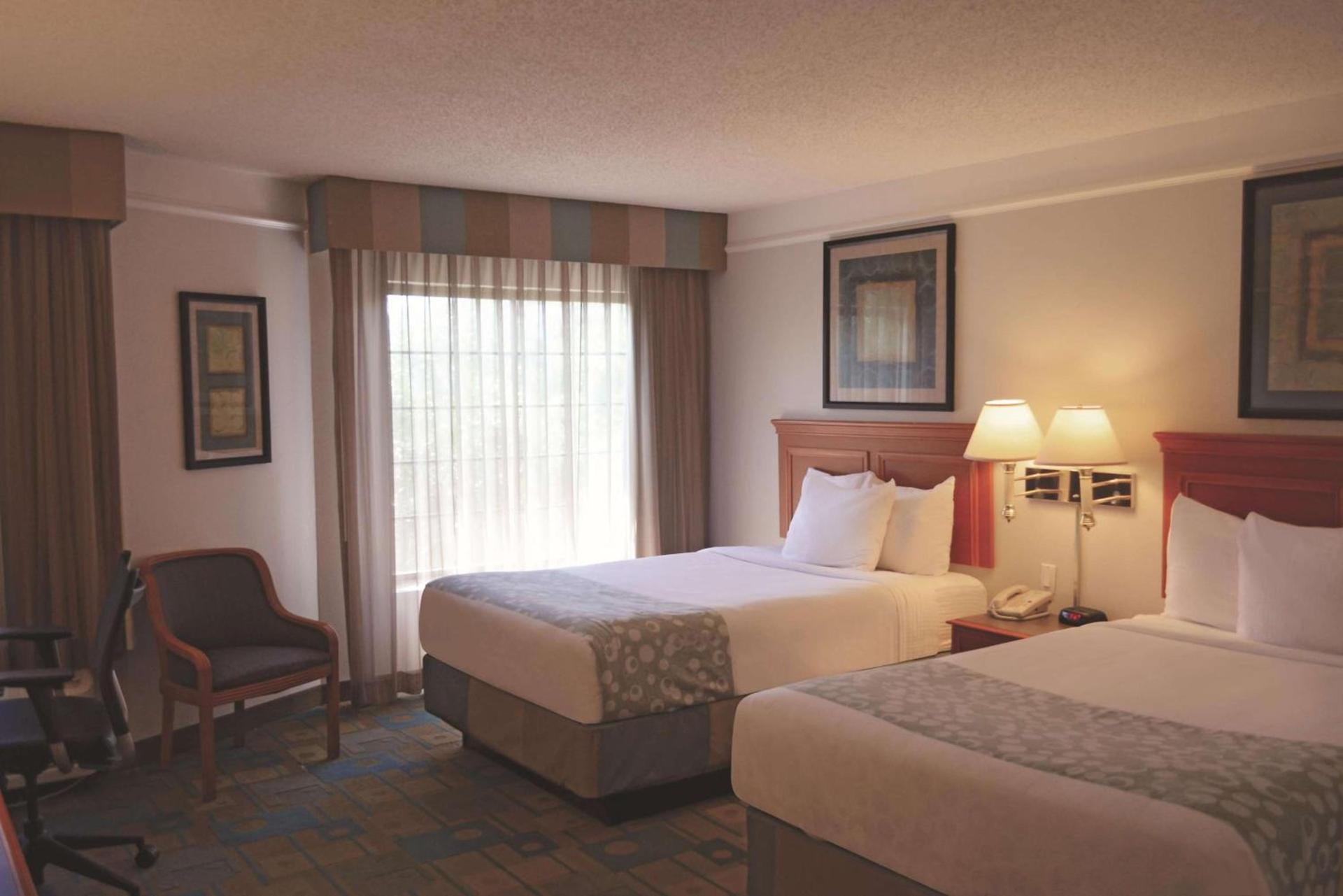 La Quinta Inn by Wyndham Austin Oltorf photo 10