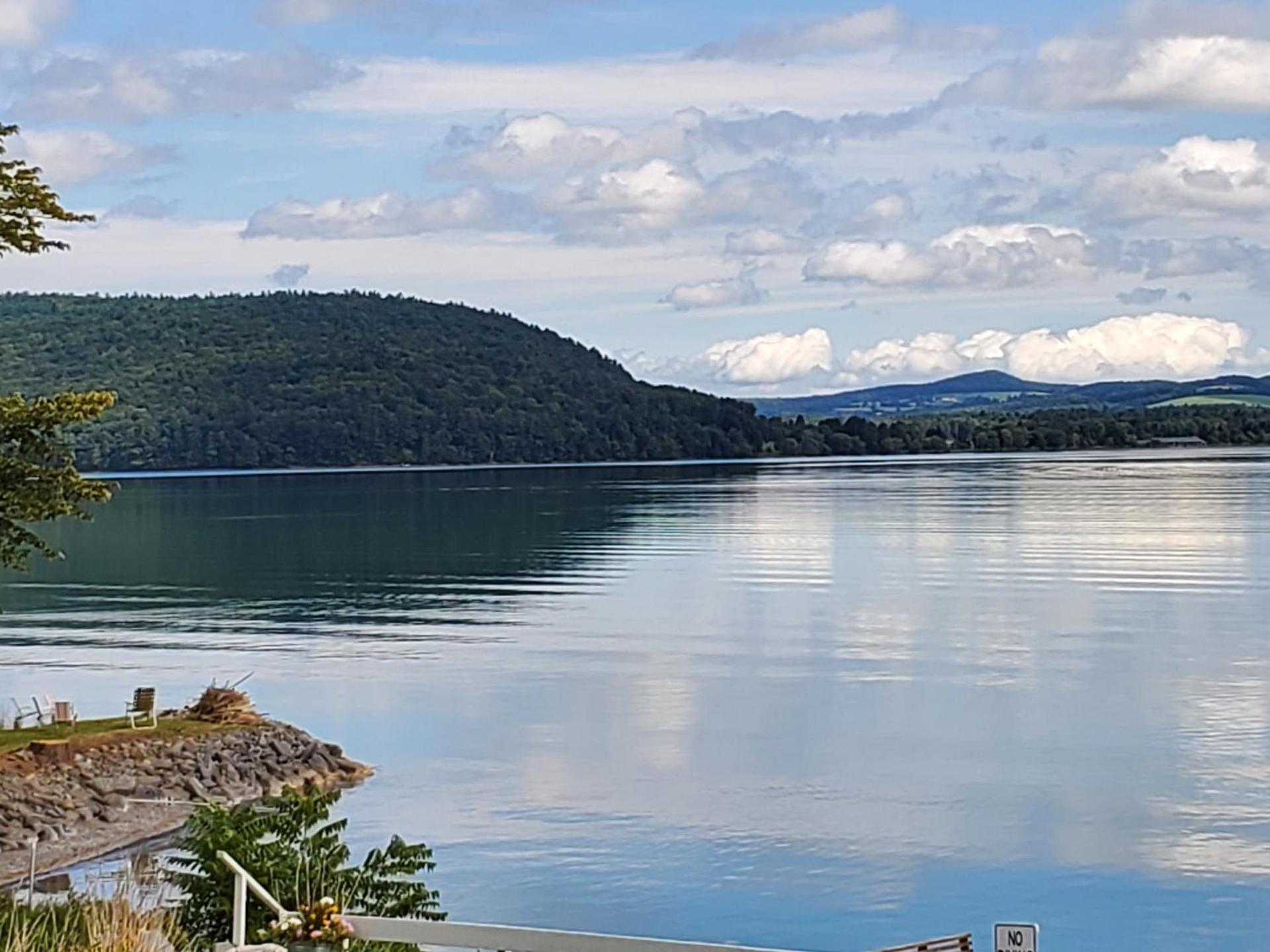 Lake View Motel photo 42