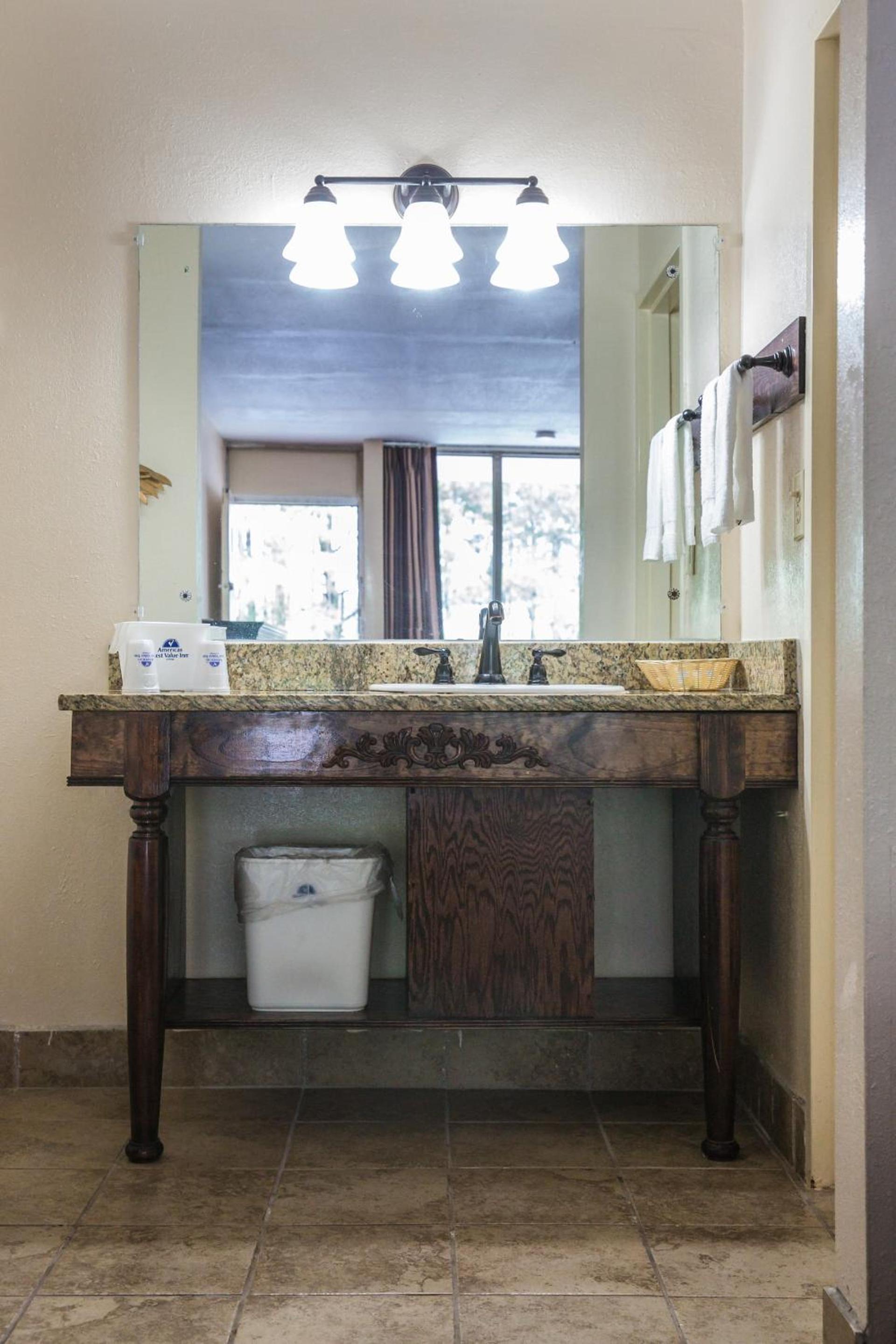 Florence Express Inn photo 18