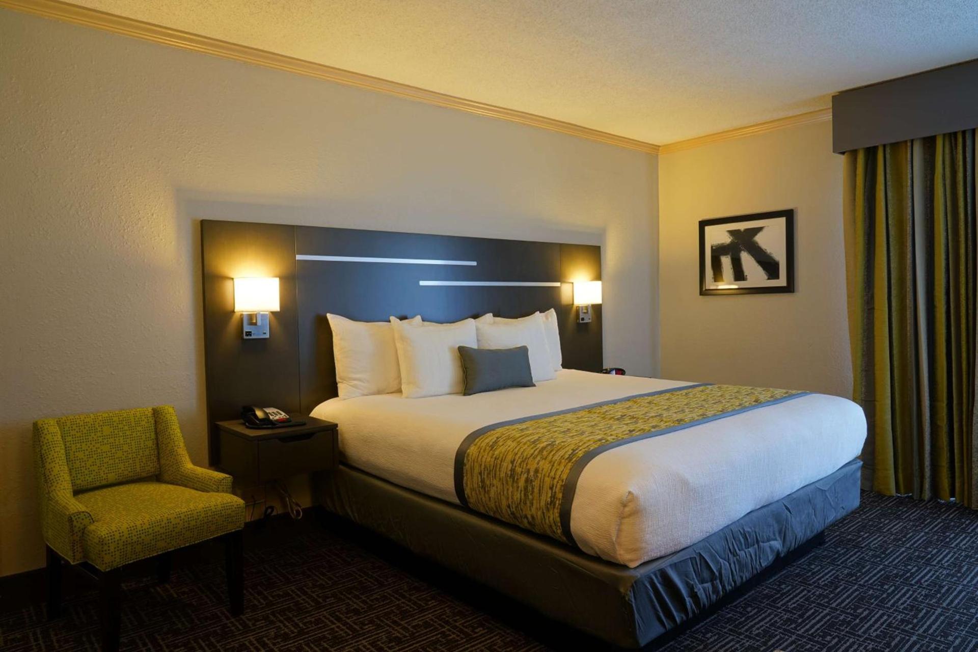 Best Western Plus Morristown Conference Center photo 17