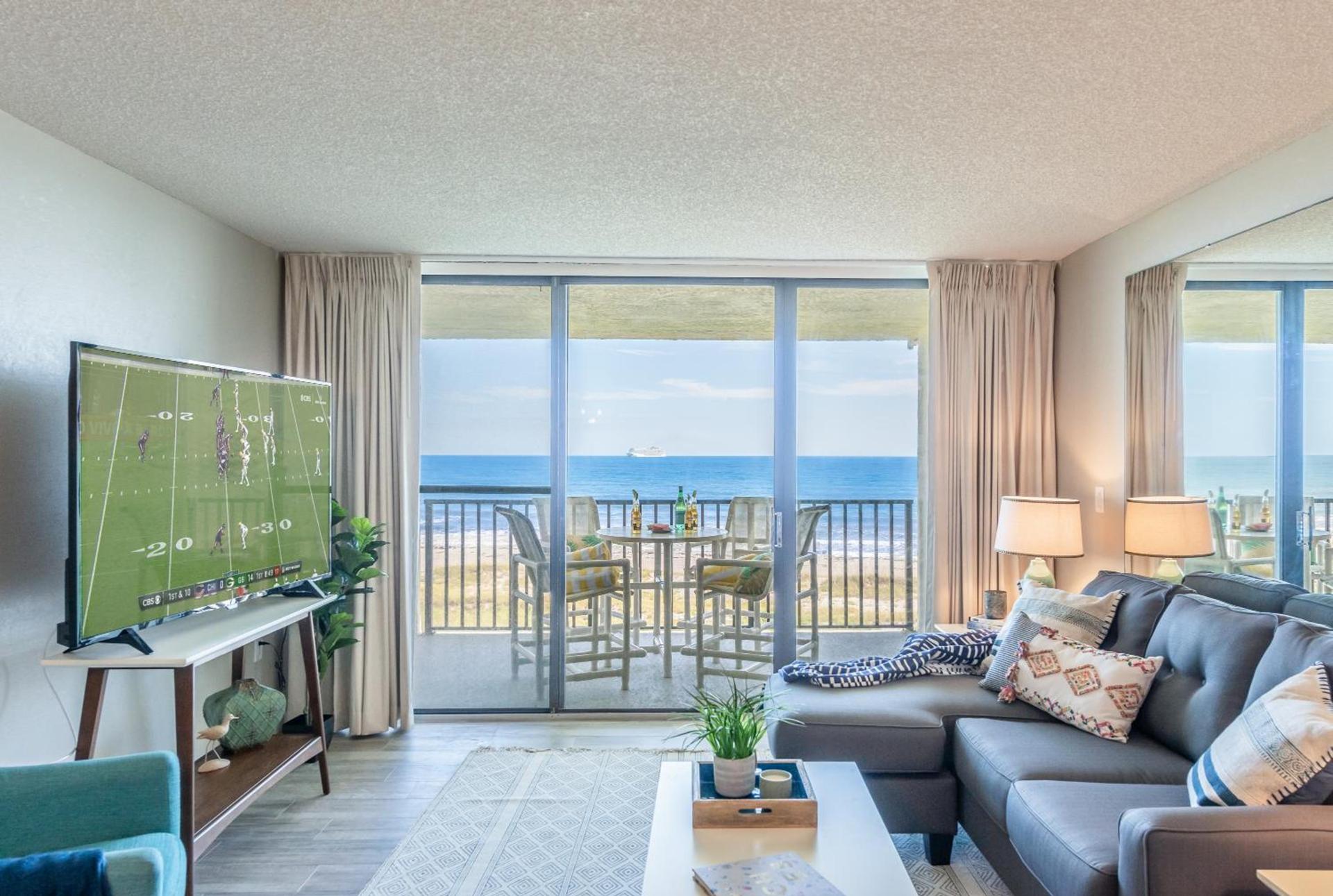 Cape Winds - Oceanfront Pool, Tennis & Sauna Condos near Port Canaveral photo 11