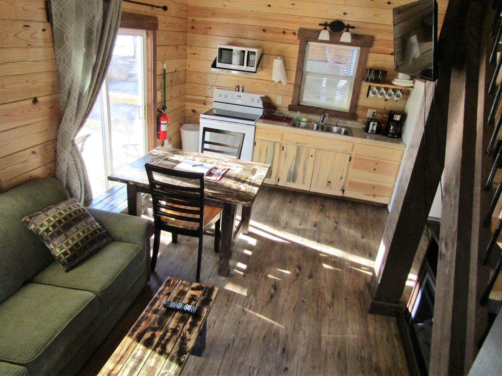 Freedom Ridge Cabins photo 41