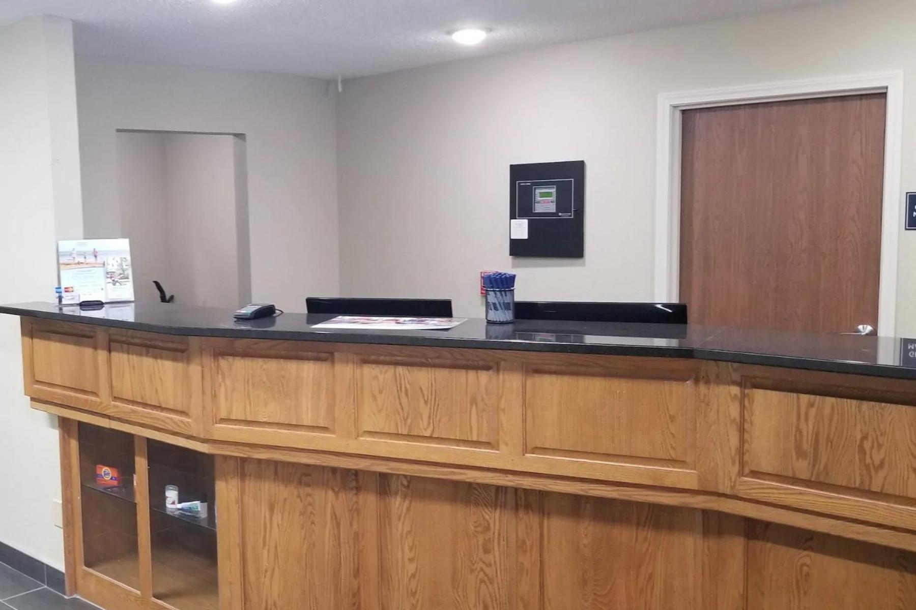 Travelodge by Wyndham Wahpeton photo 4