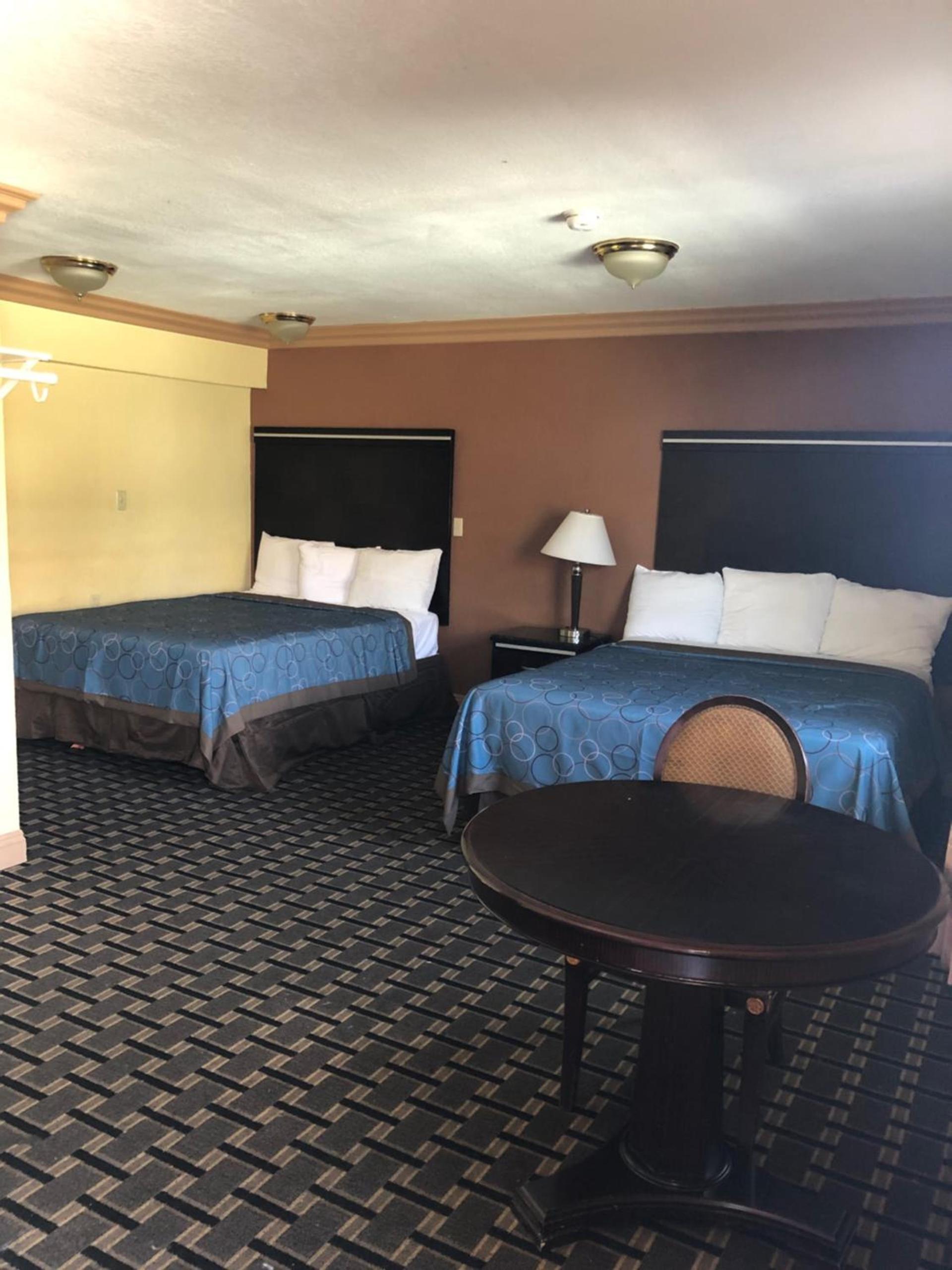 Glendora Motel photo 23