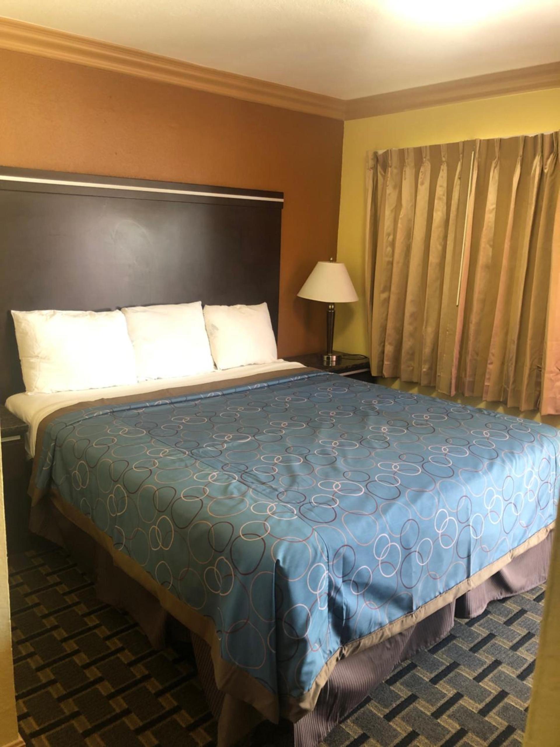 Glendora Motel photo 19