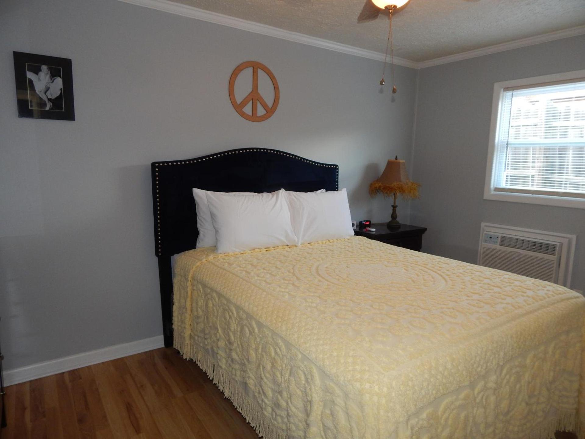 Sunset Motel photo 43