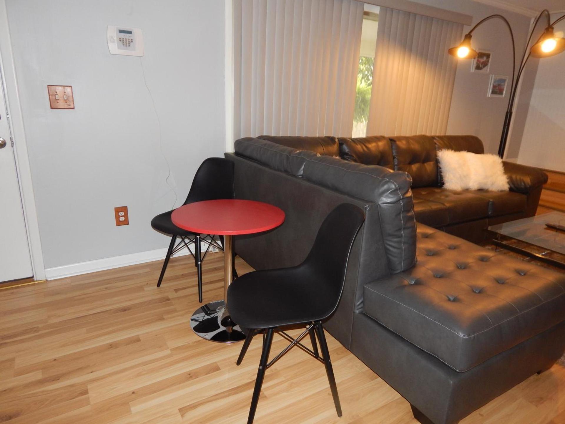 Sunset Motel photo 55