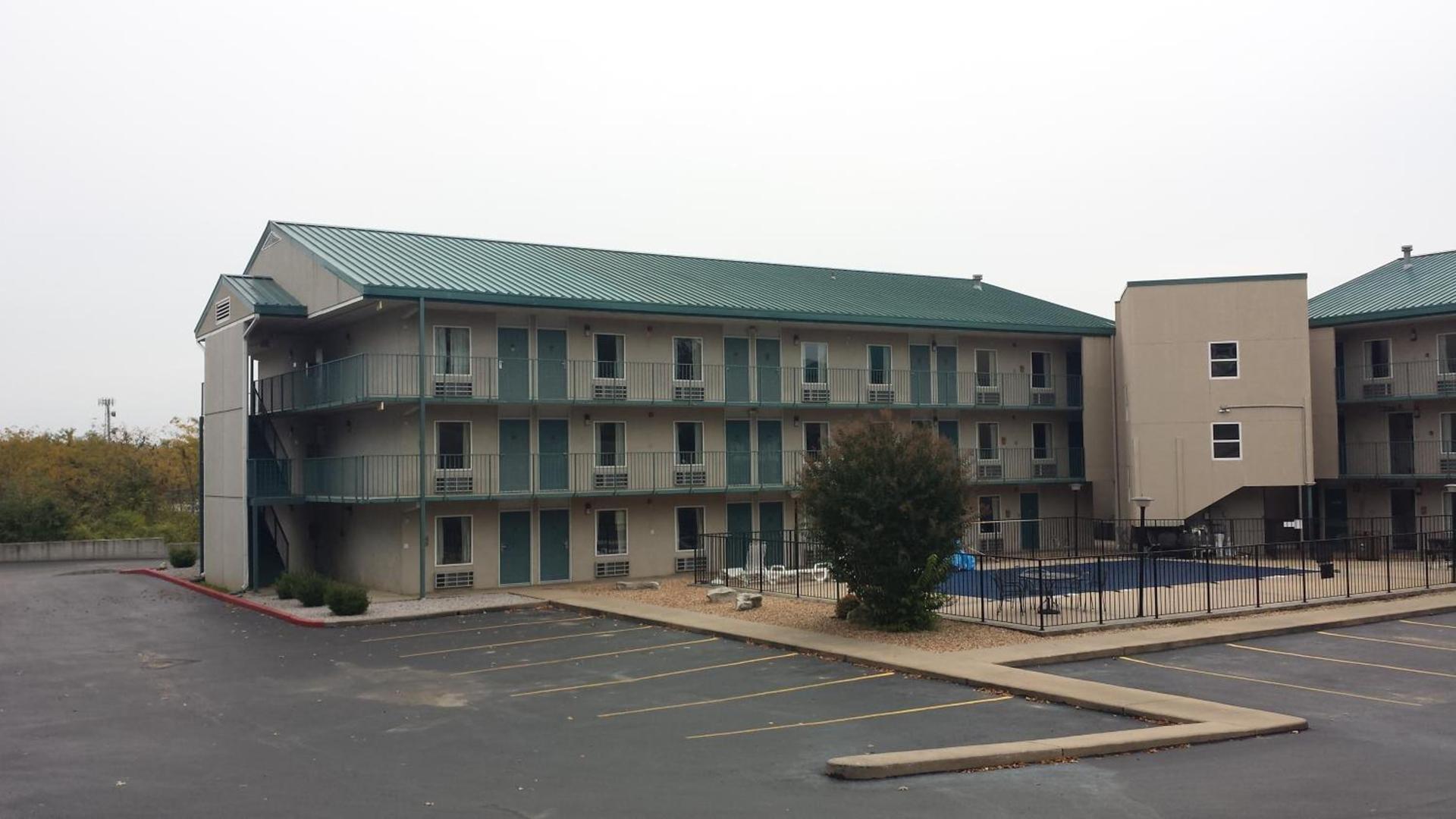 Days Inn by Wyndham Harrison photo 32