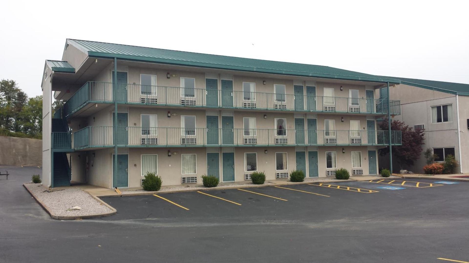 Days Inn by Wyndham Harrison photo 28