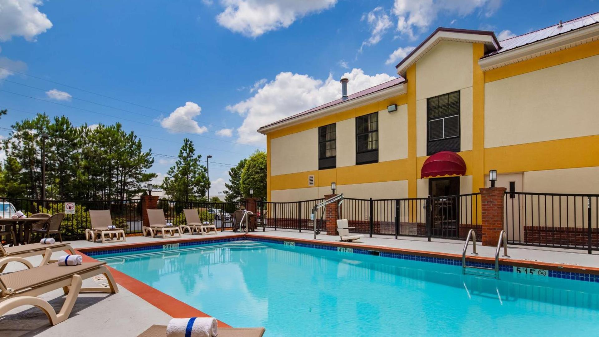 Best Western Hiram Inn and Suites photo 20