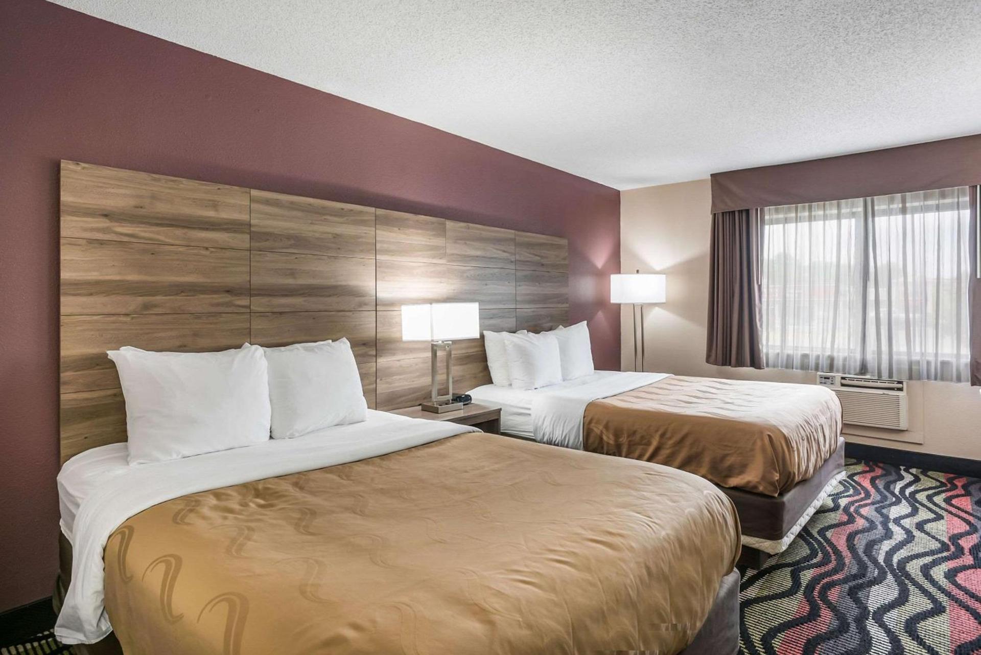Quality Inn Cedar Rapids South photo 34