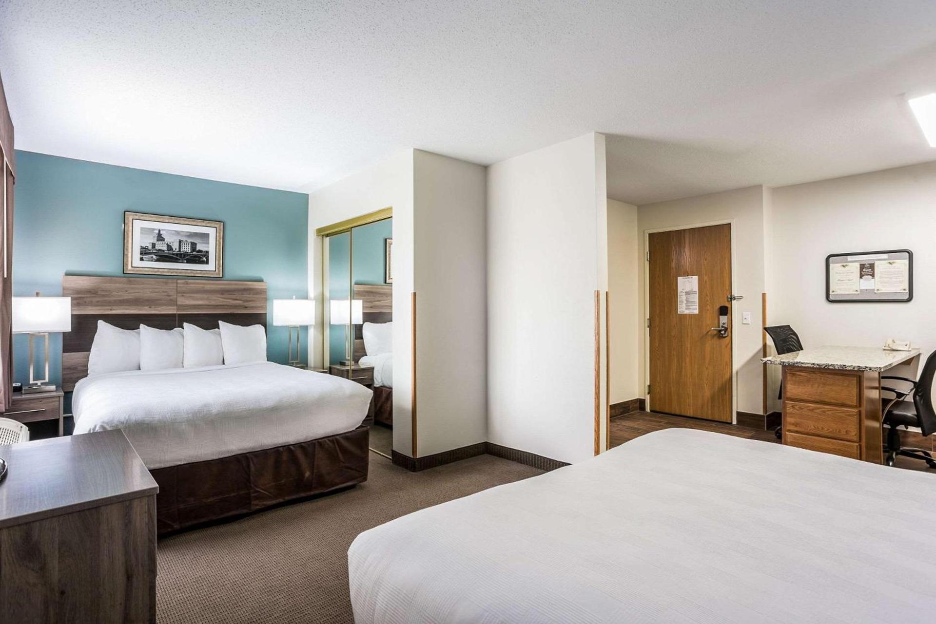 MainStay Suites Cedar Rapids North - Marion photo 21