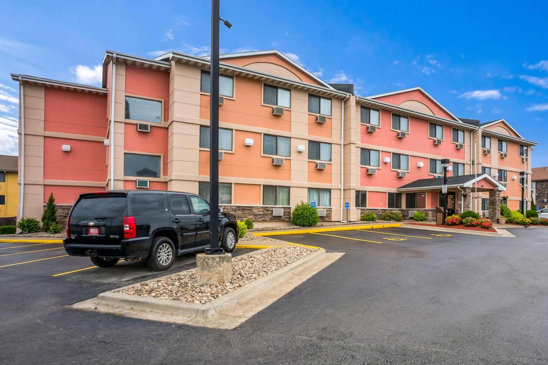 Quality Inn Cedar Rapids South photo 15
