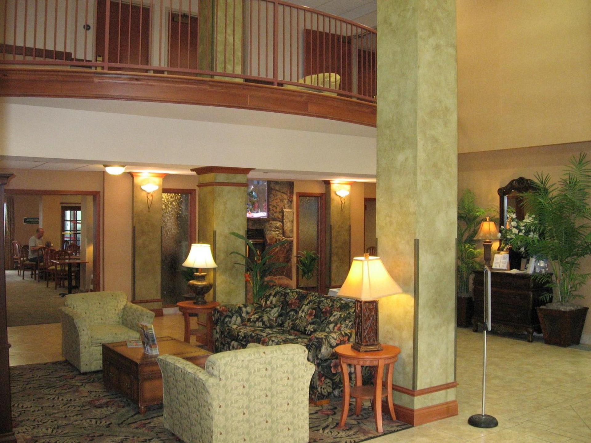 Triple Play Resort Hotel & Suites photo 22
