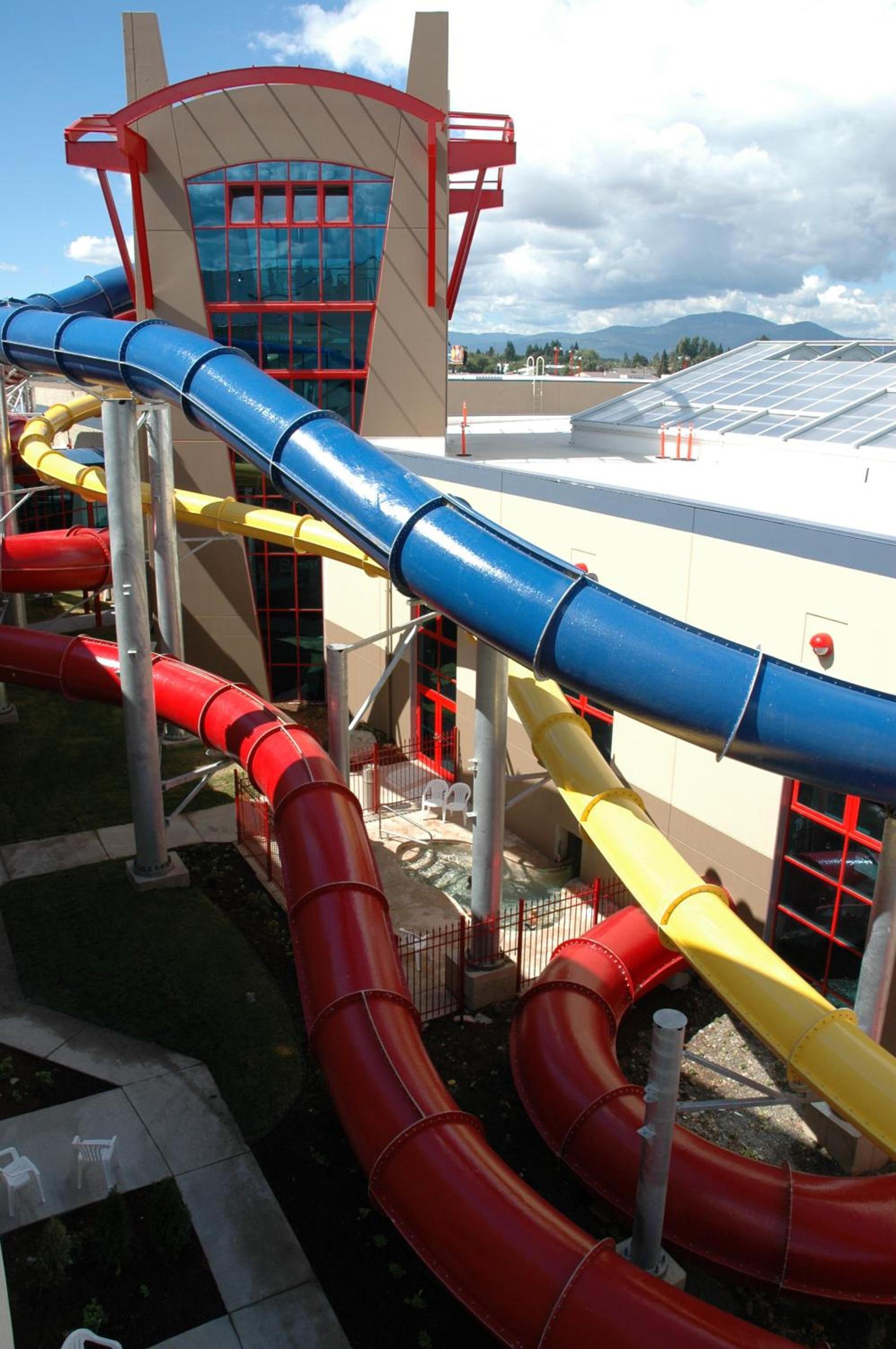 Triple Play Resort Hotel & Suites photo 24