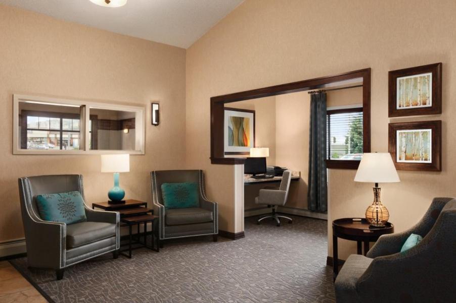 Days Inn by Wyndham Helena photo 27