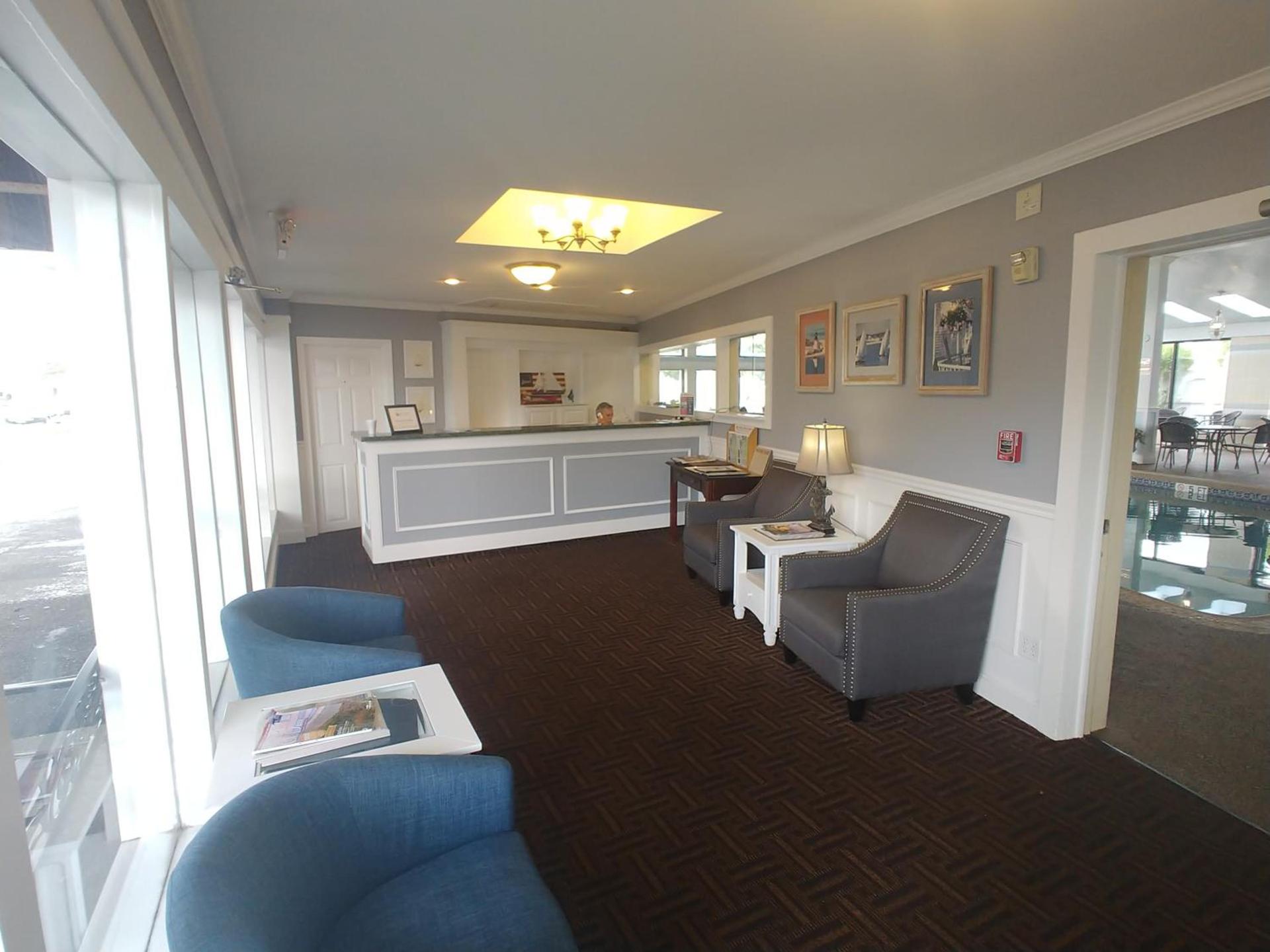 Hyannis Travel Inn photo 2