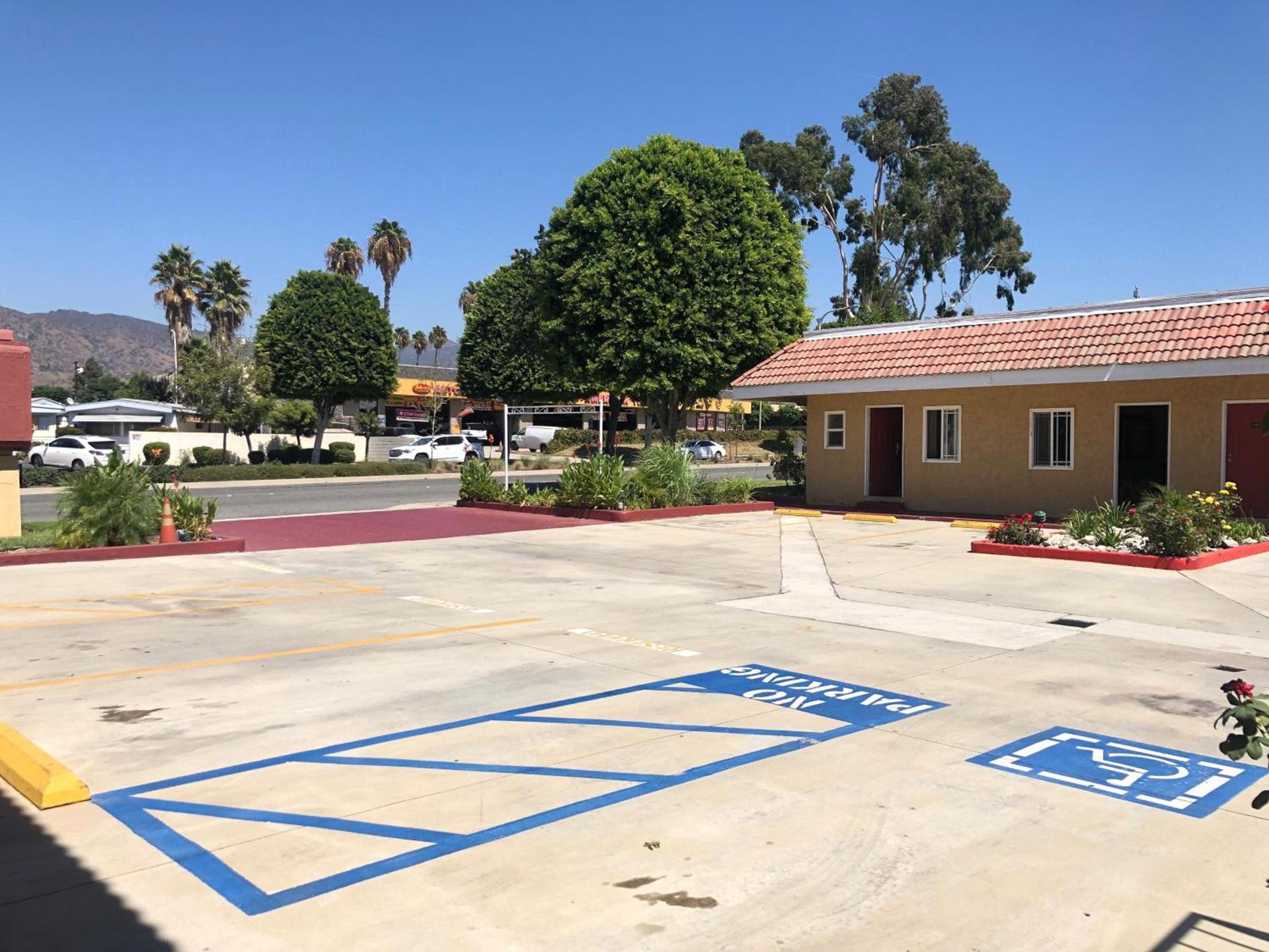 Glendora Motel photo 10