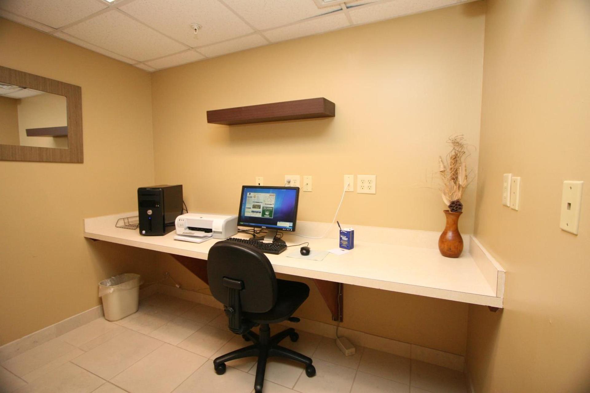 Country Inn & Suites by Radisson, Shelby, NC photo 21
