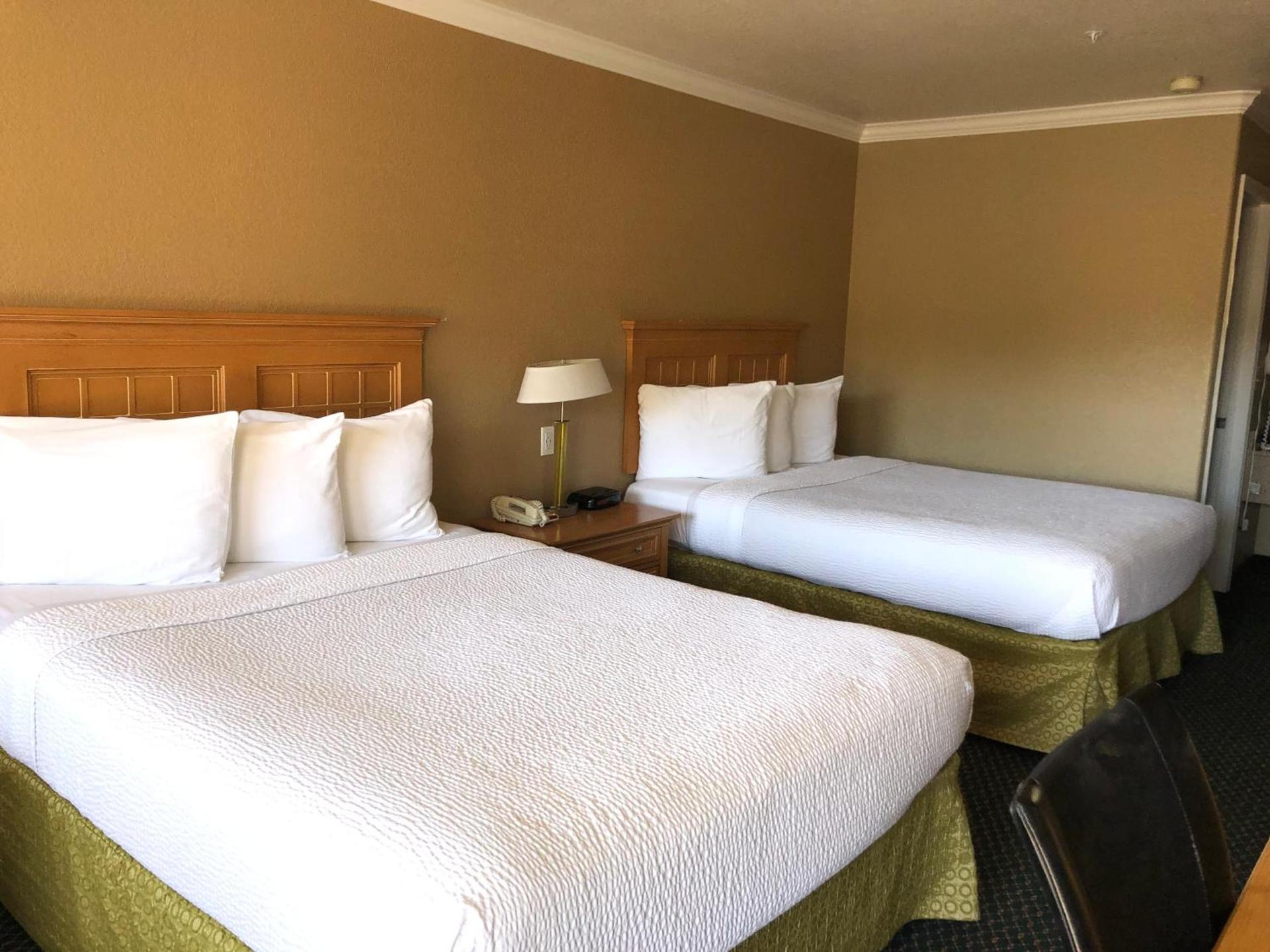 Lake Point Lodge photo 16
