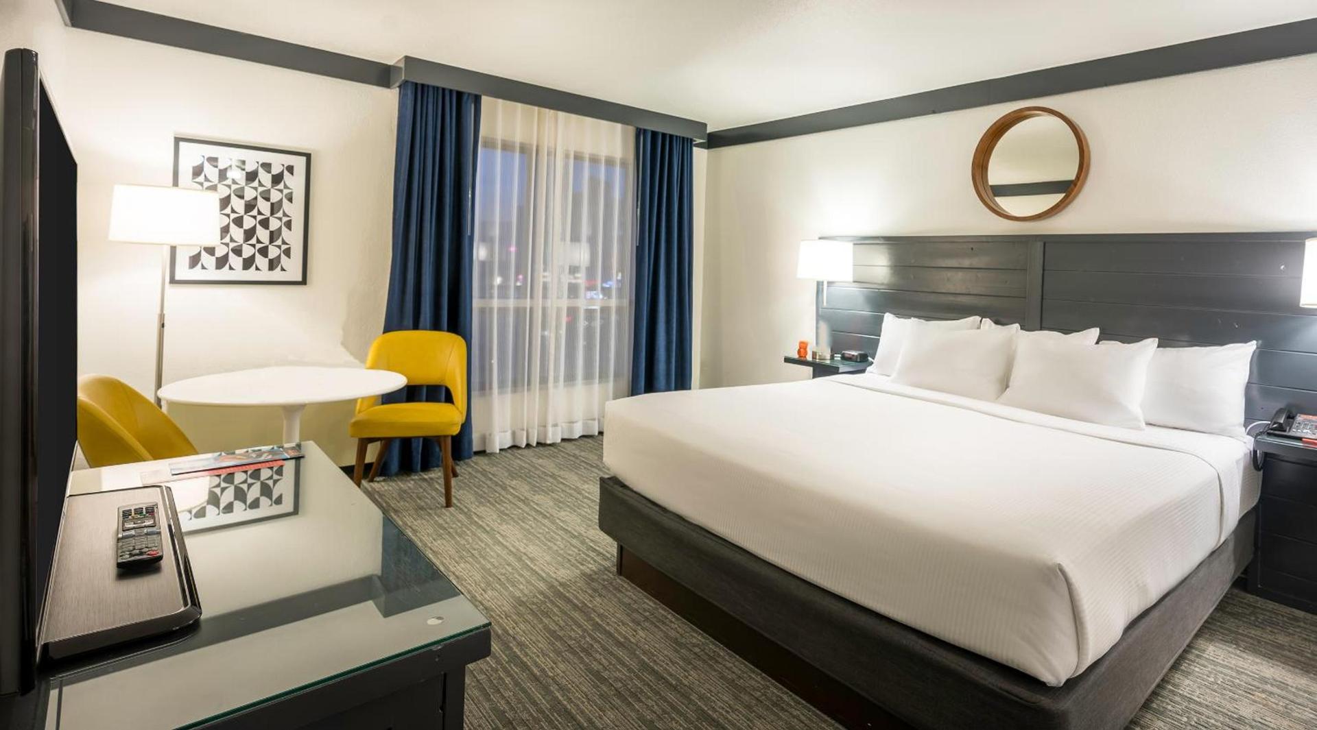 OYO Hotel and Casino Las Vegas photo 35
