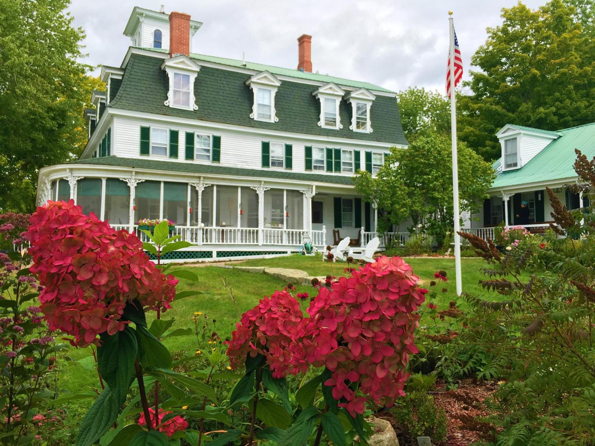 Center Lovell Inn photo 1