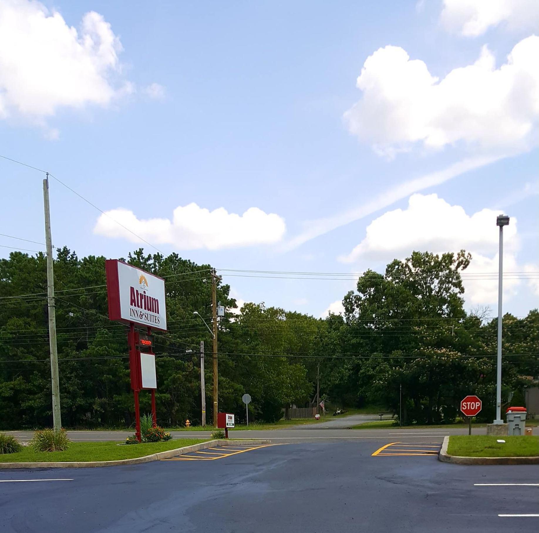Atrium Inn & Suites photo 12