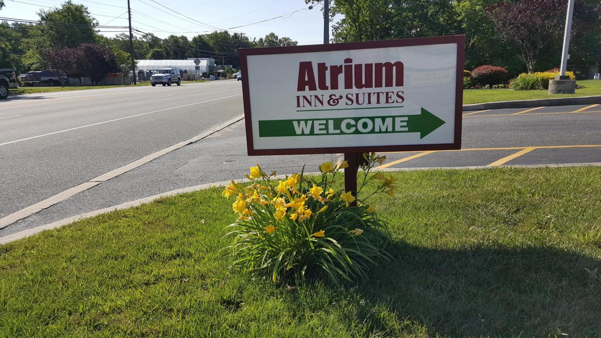 Atrium Inn & Suites photo 13