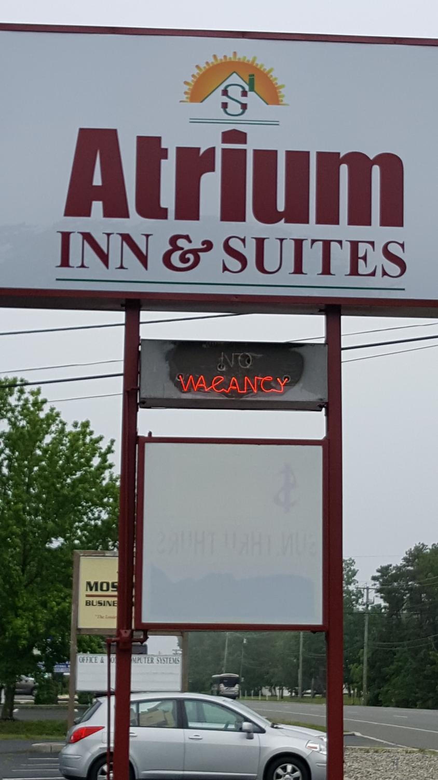 Atrium Inn & Suites photo 14