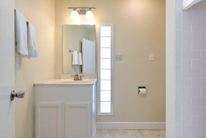 Whitewood photo 8