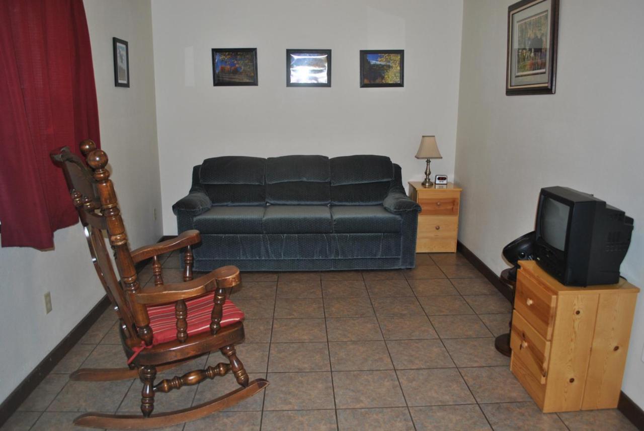 Aspen Inn photo 3