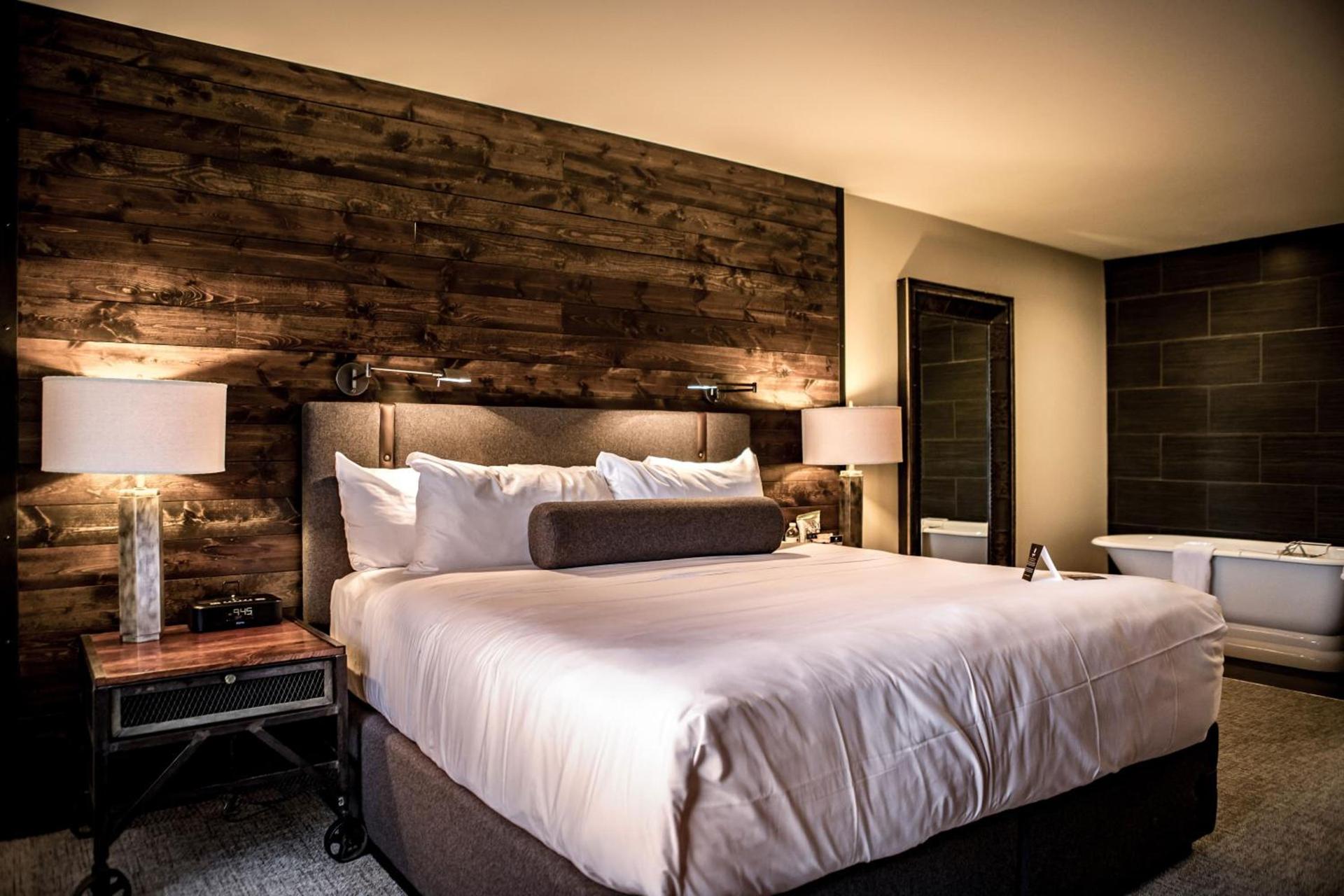 Ironworks Hotel photo 11