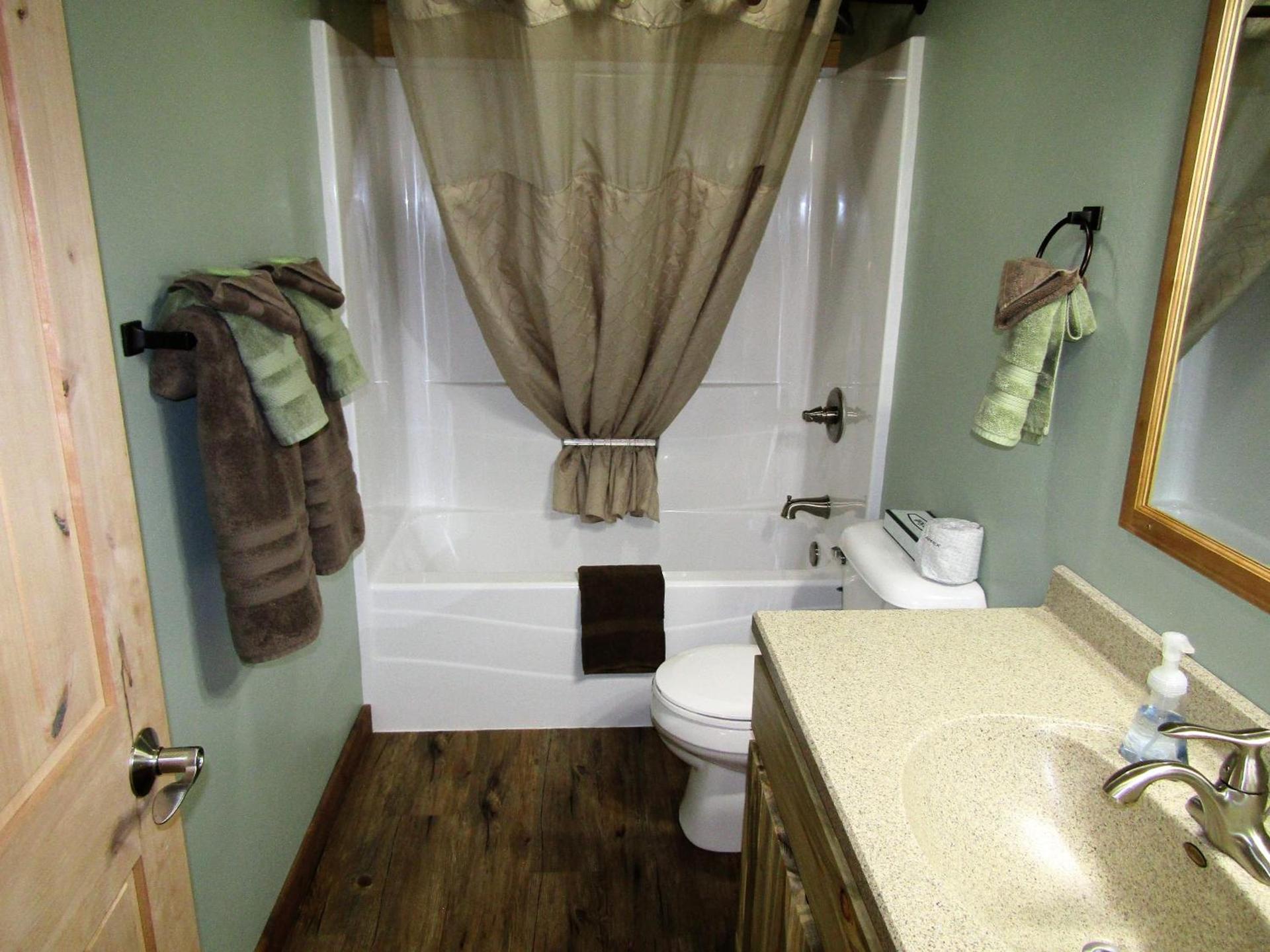 Freedom Ridge Cabins photo 25