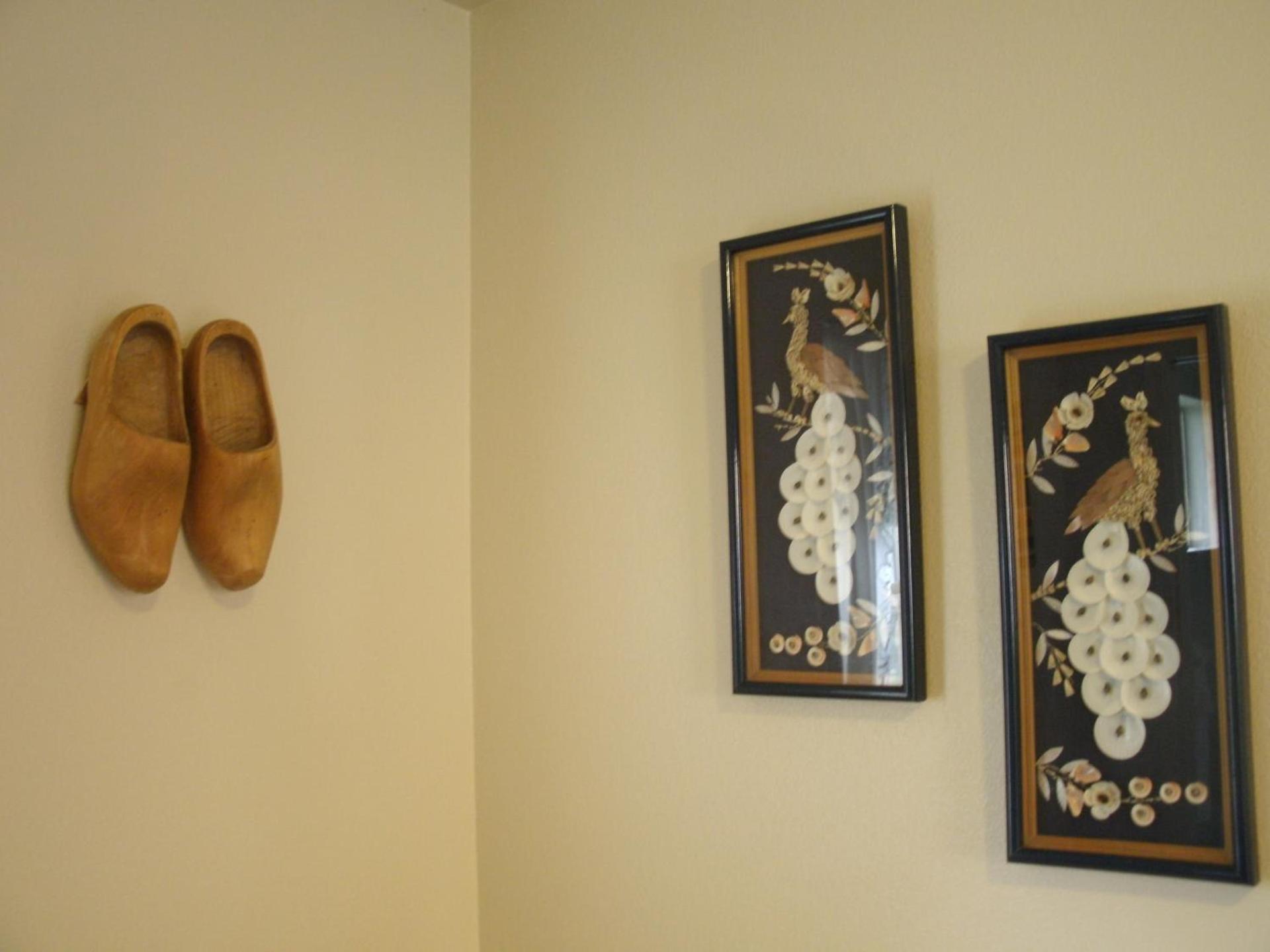 Virginia City Inn photo 27