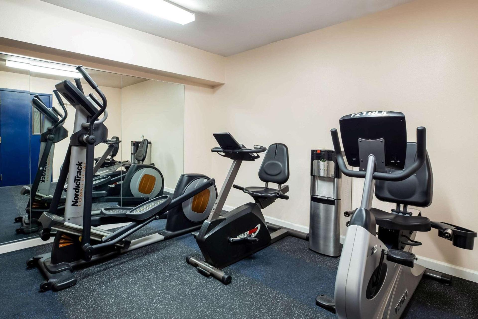 Baymont by Wyndham Tri-Cities/Kennewick WA photo 37