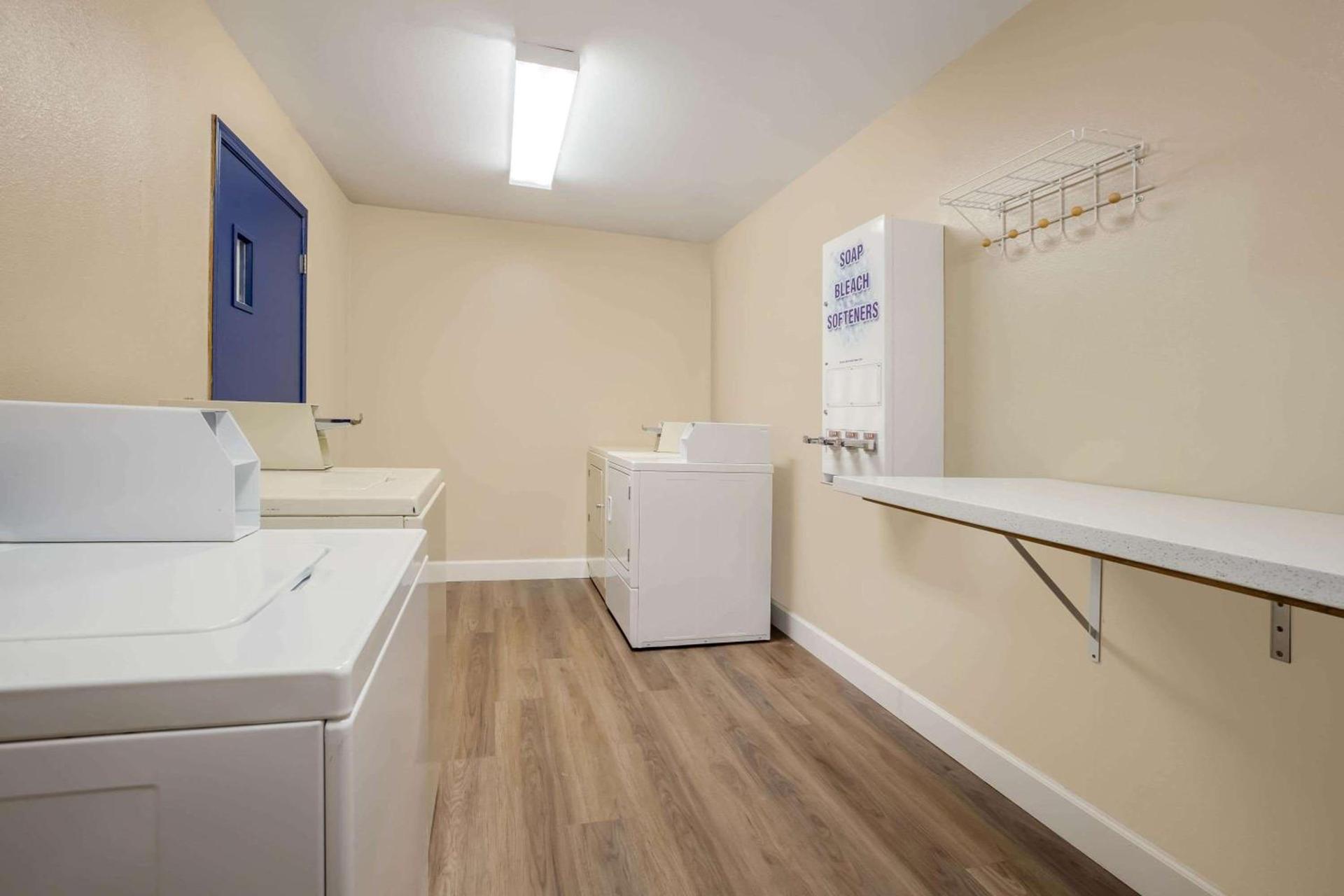 Baymont by Wyndham Tri-Cities/Kennewick WA photo 34