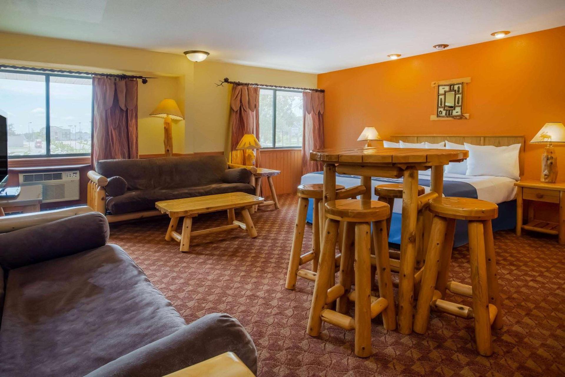 Days Inn & Suites by Wyndham Stevens Point photo 17