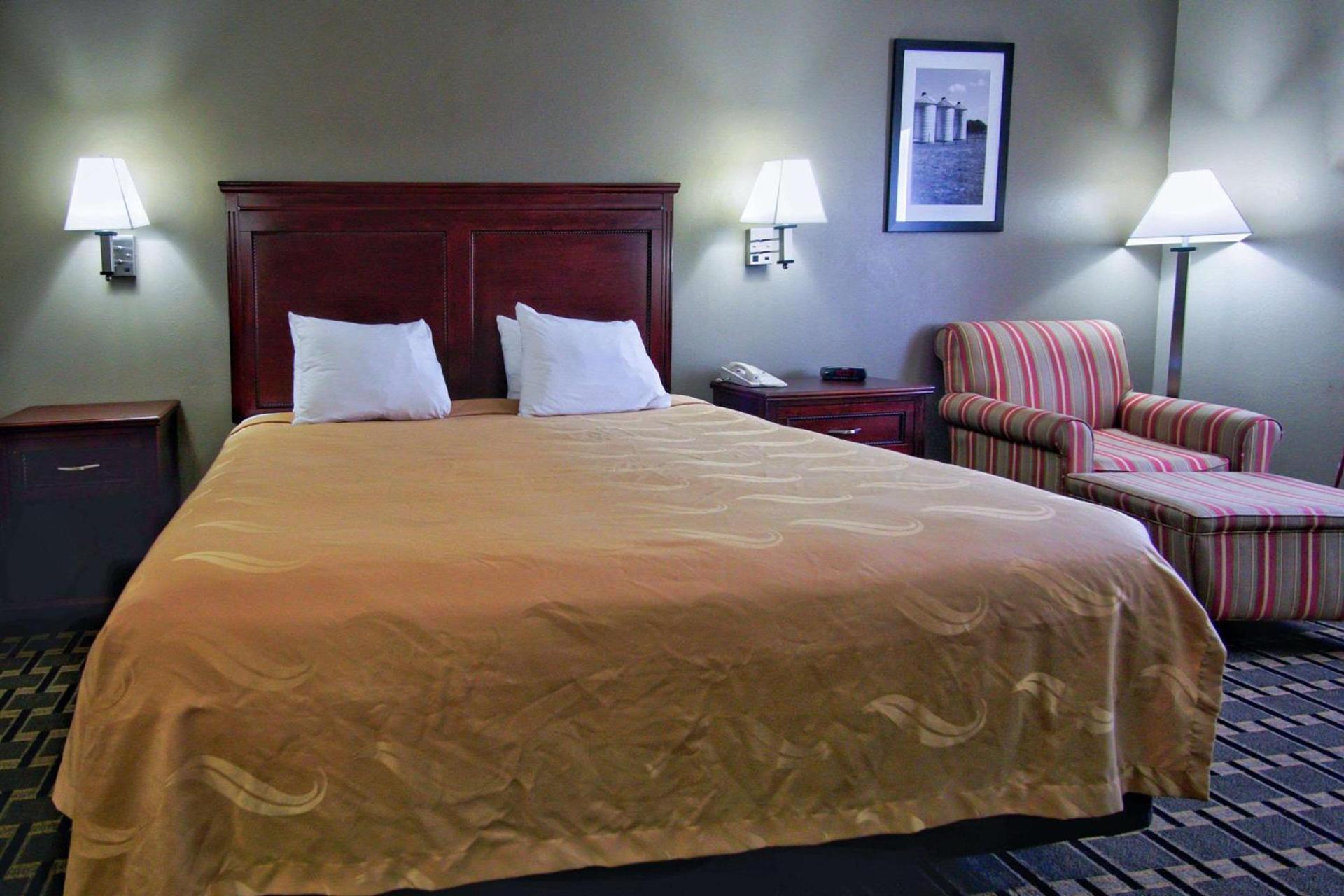 Quality Inn Moore - Oklahoma City photo 7