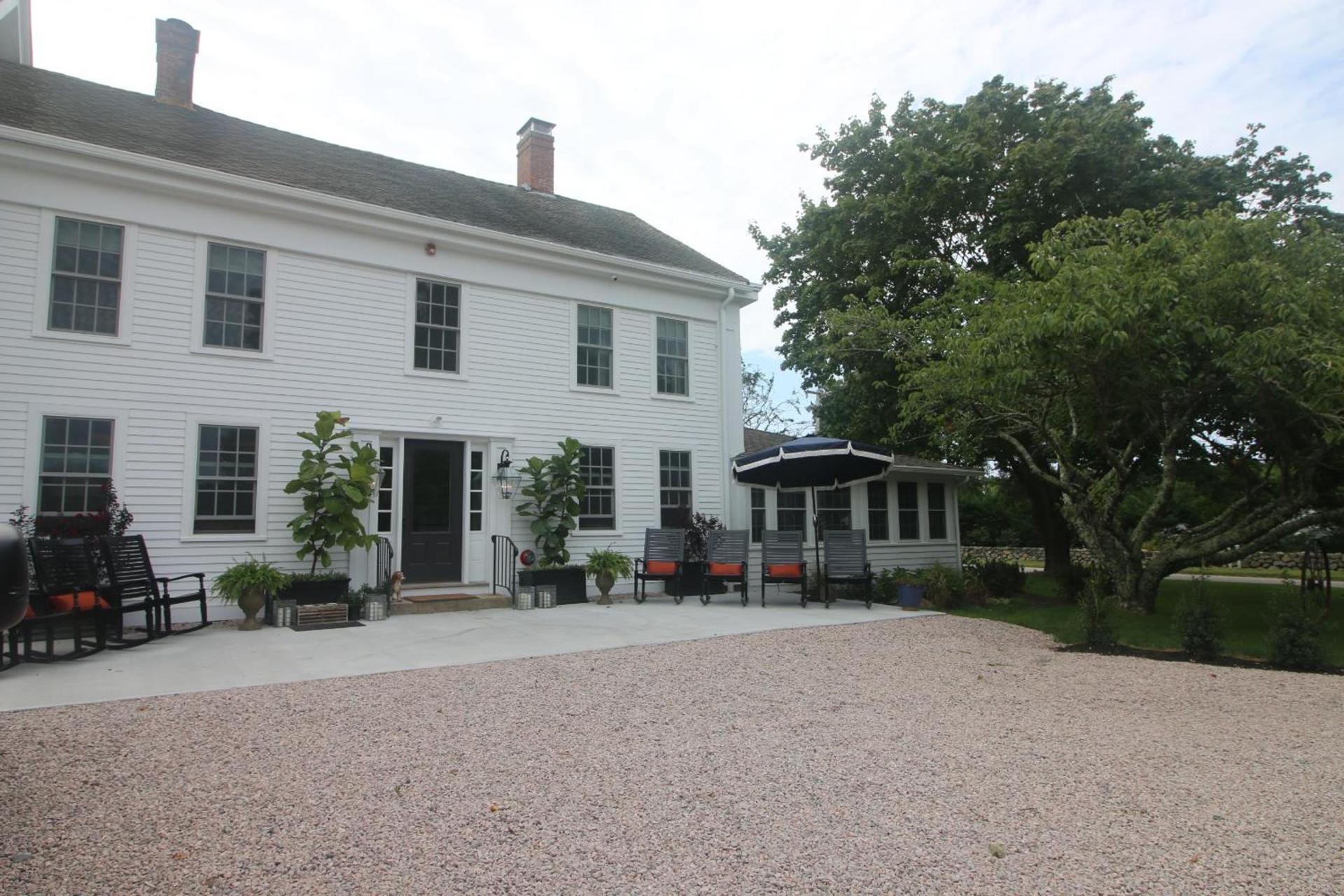 Shelter Harbor Inn photo 17