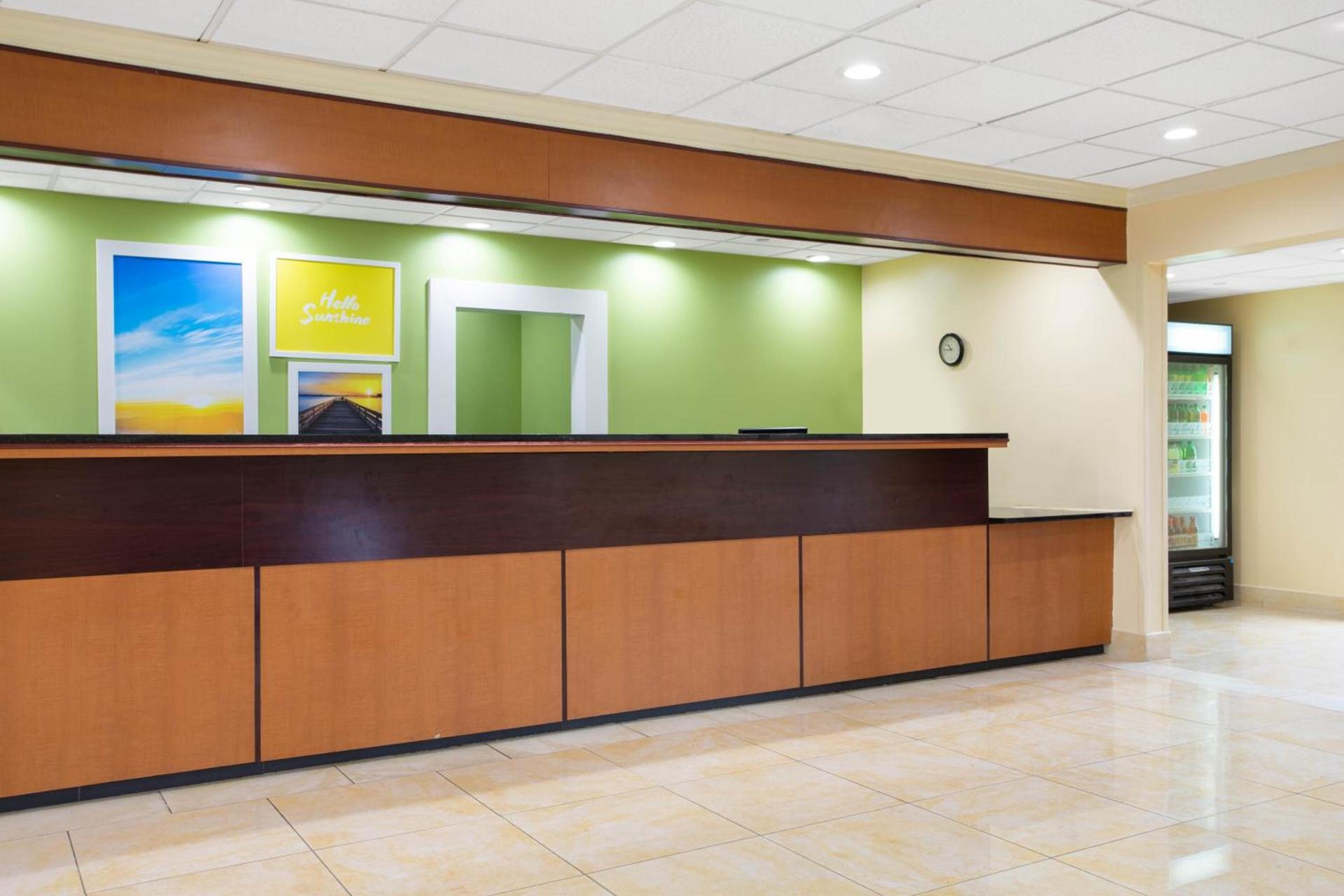 Days Inn by Wyndham Absecon Atlantic City Area photo 34