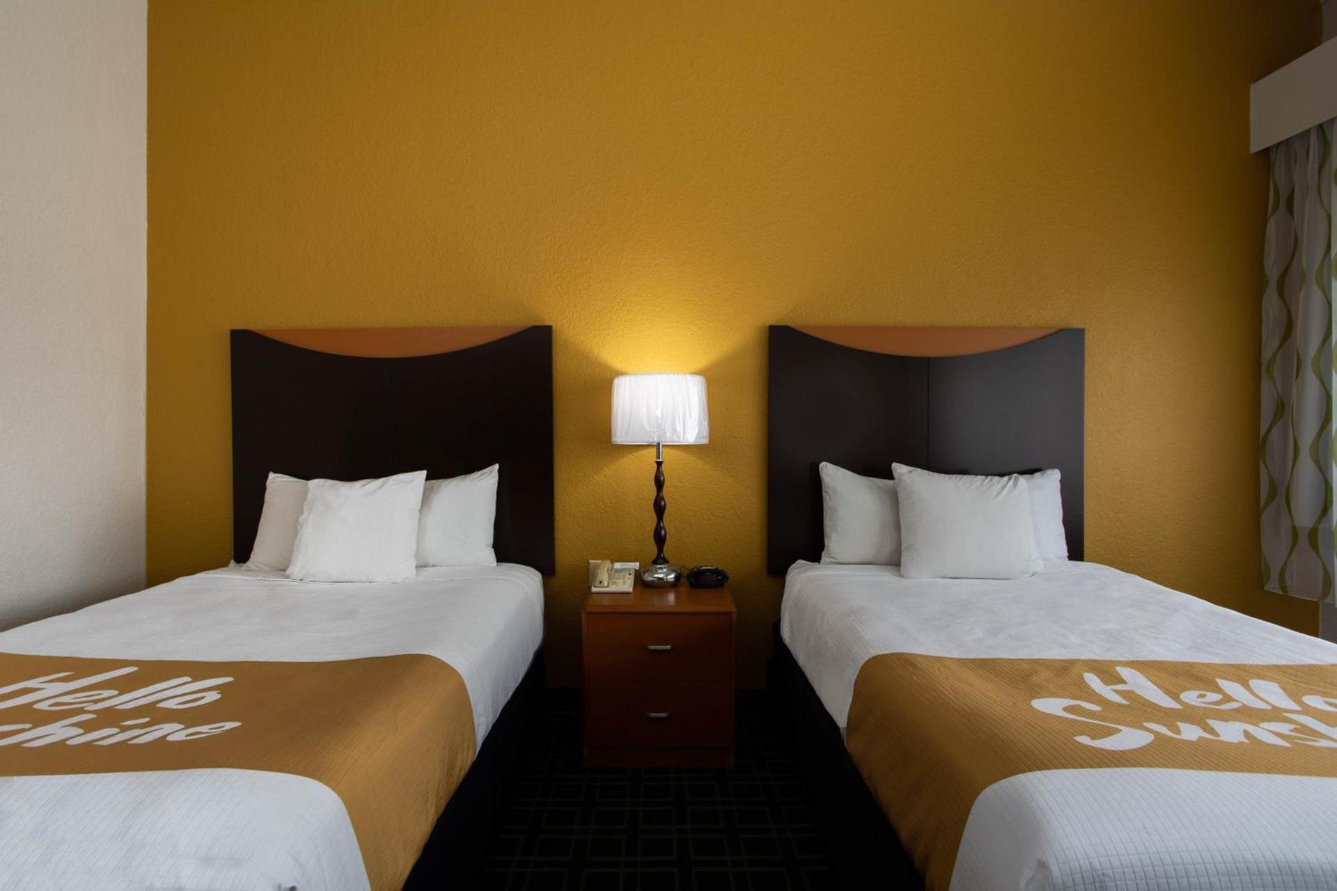 Days Inn by Wyndham Absecon Atlantic City Area photo 24