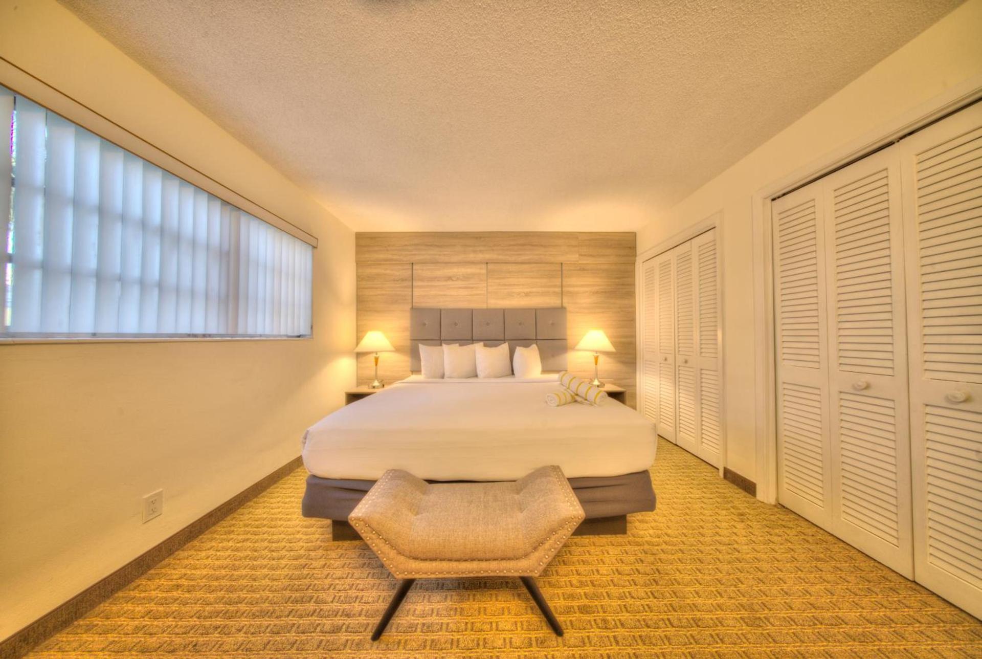Club Lux Resort By The Beach photo 21