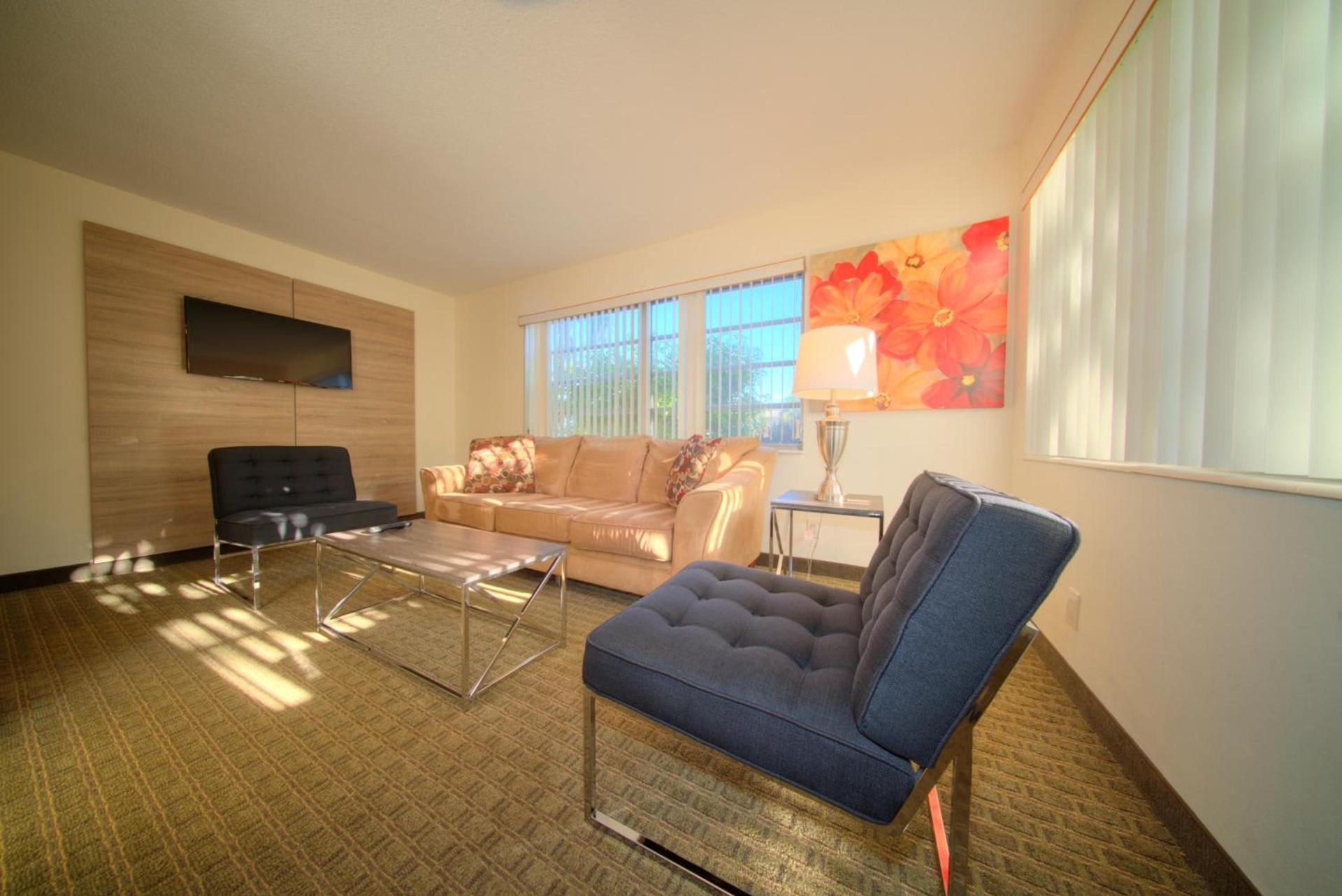 Club Lux Resort By The Beach photo 33
