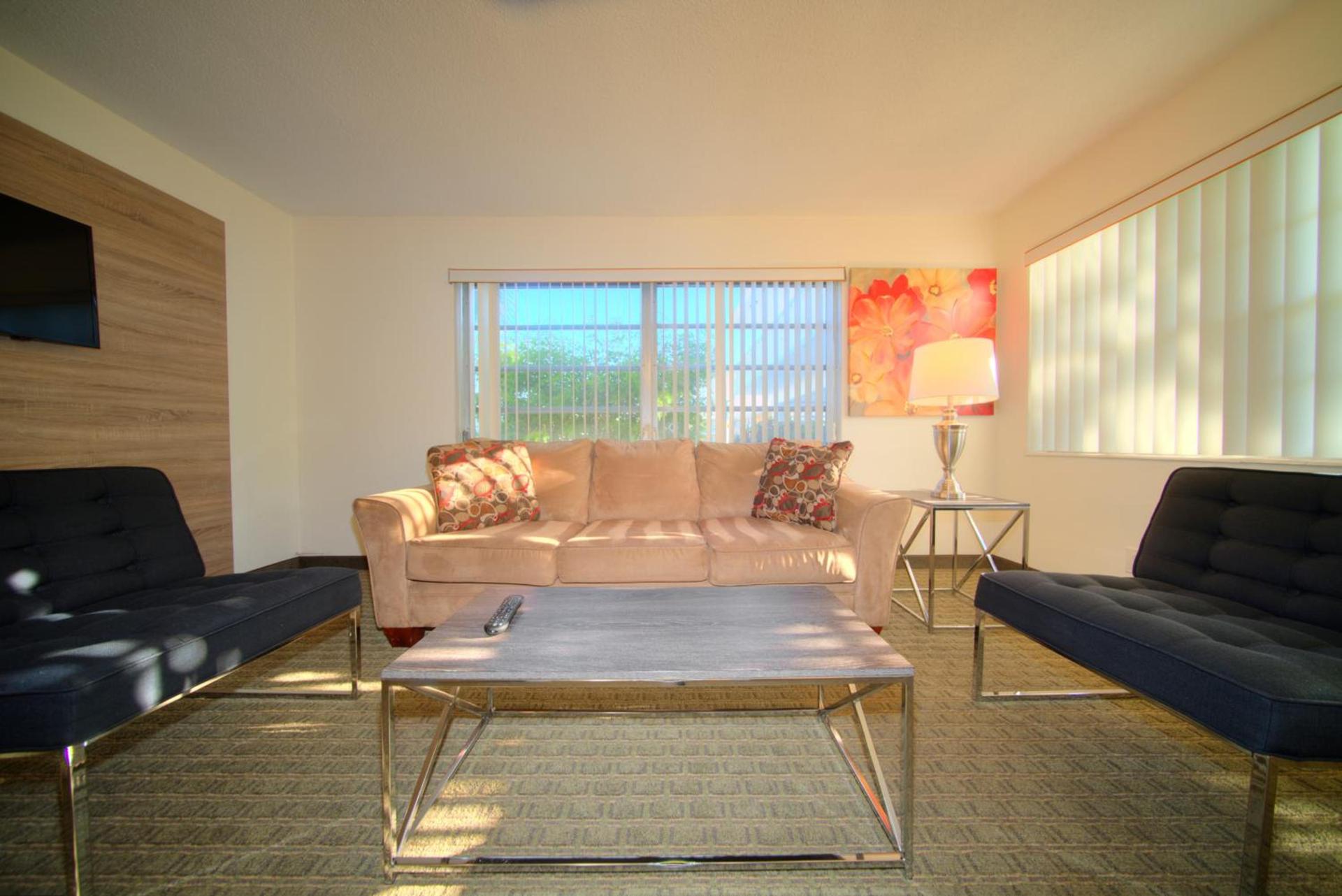 Club Lux Resort By The Beach photo 44