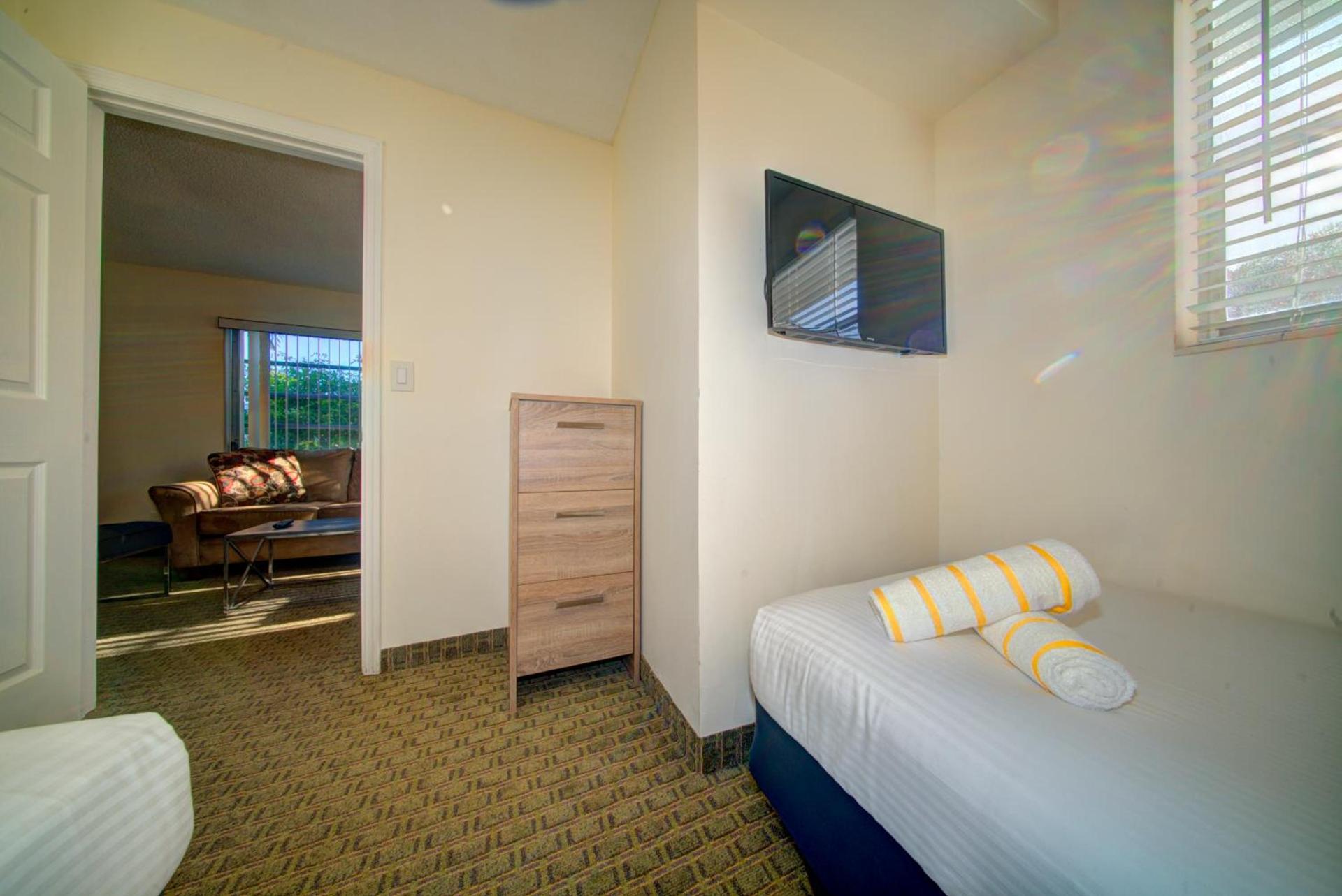 Club Lux Resort By The Beach photo 22