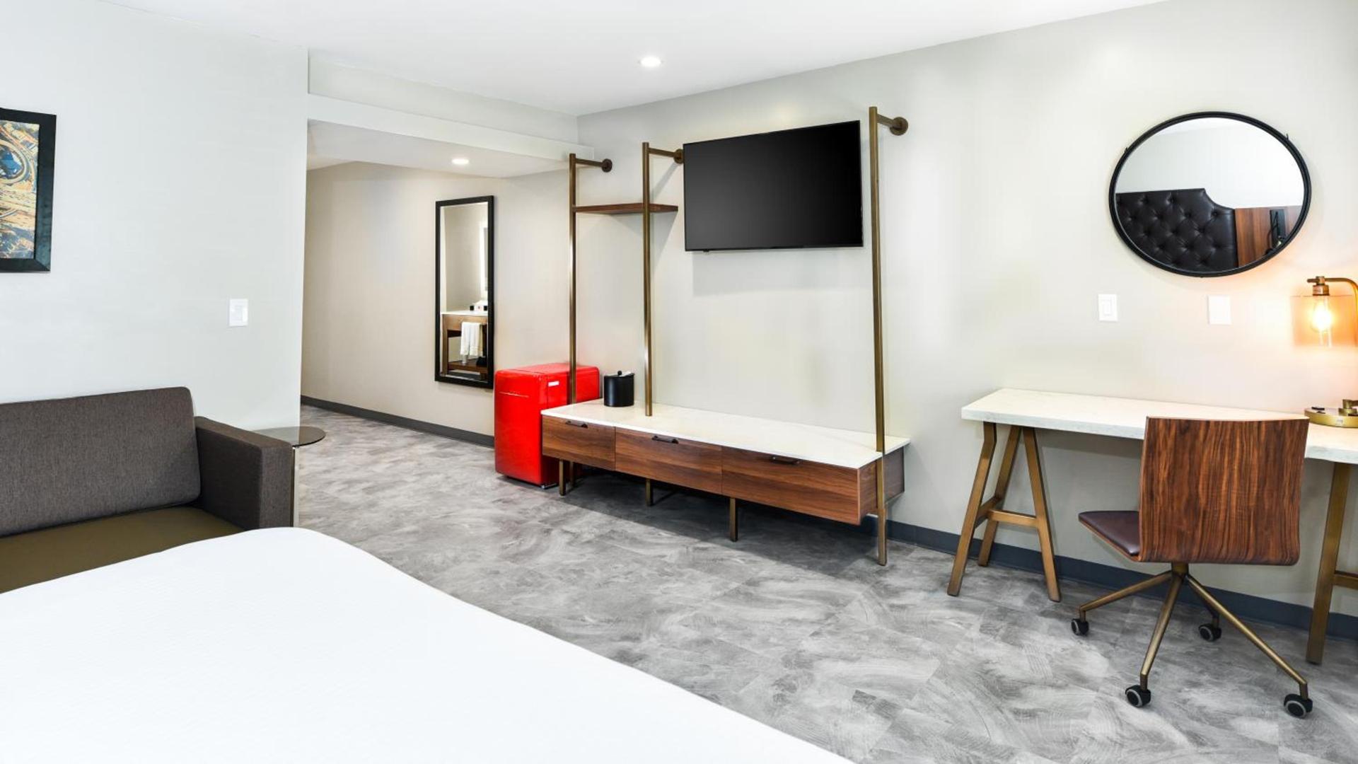 Hollywood Inn Suites Hotel photo 47