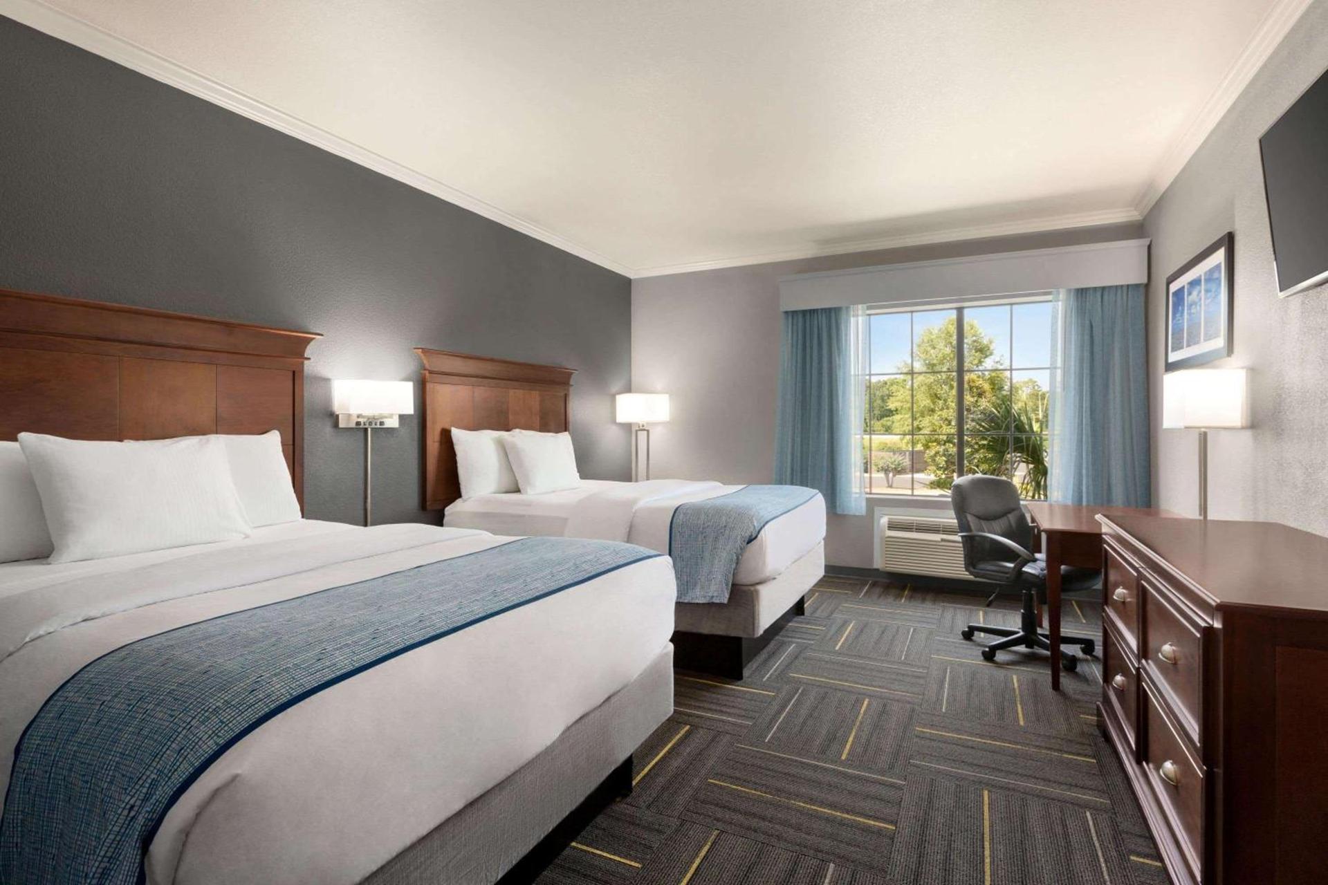 La Quinta by Wyndham Dublin photo 41