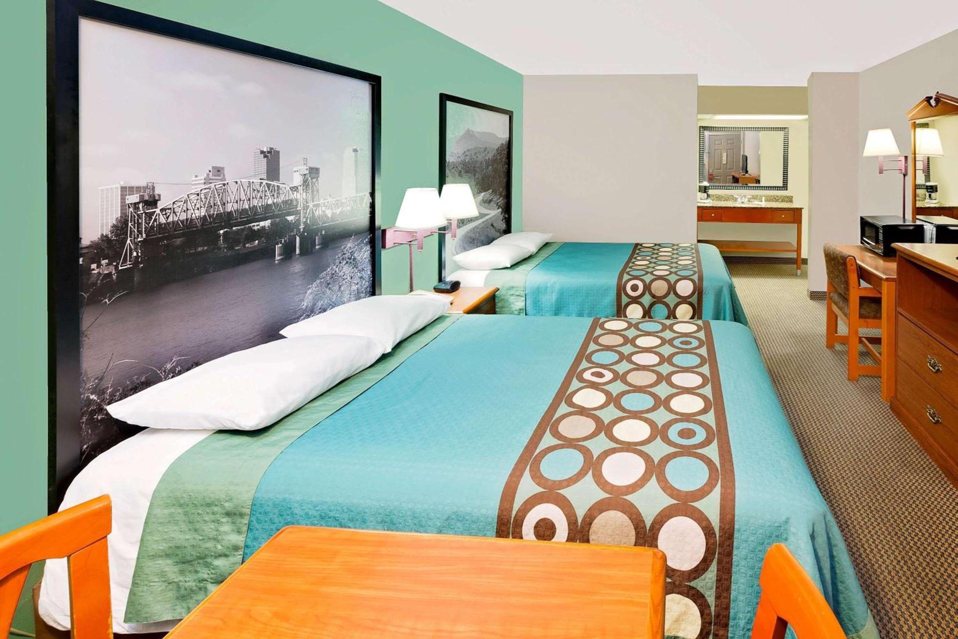 Super 8 by Wyndham Hazen photo 7